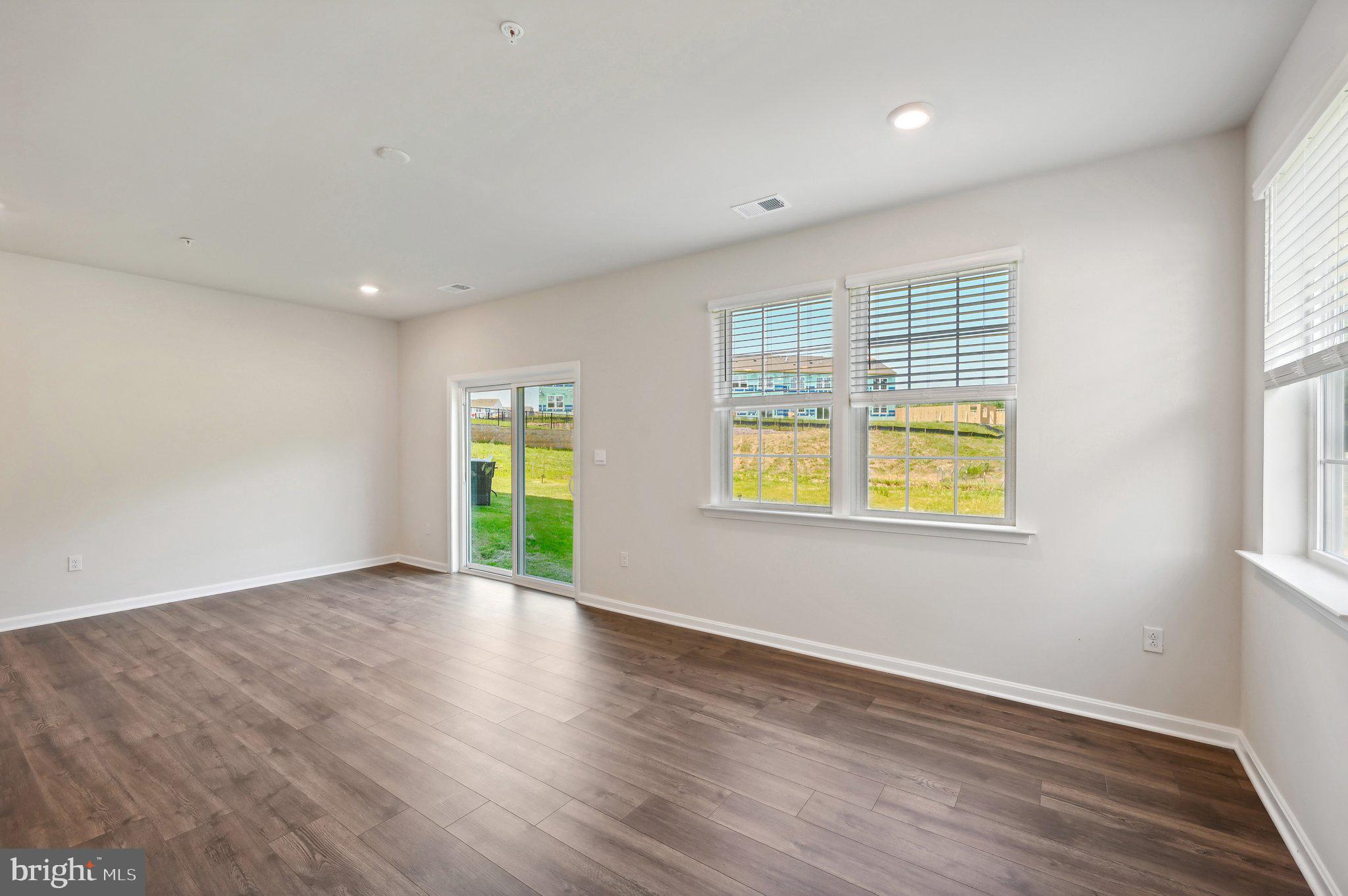 GREENWAY FARMS - Residential