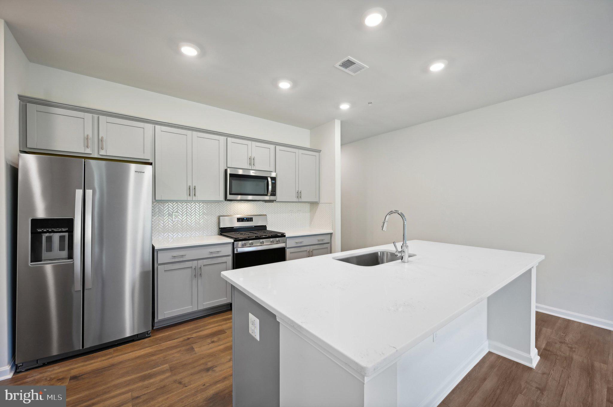 GREENWAY FARMS - Residential