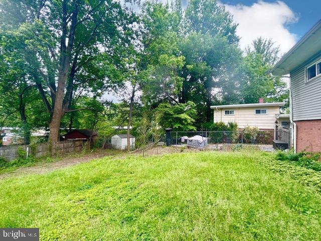 TWINBROOK FOREST - Residential Lease