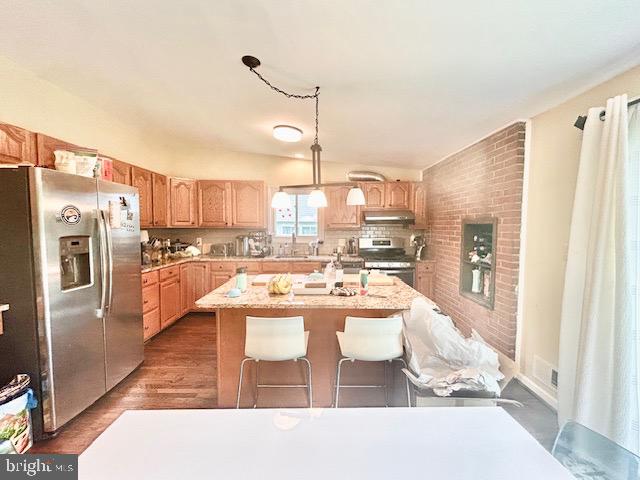 TWINBROOK FOREST - Residential Lease