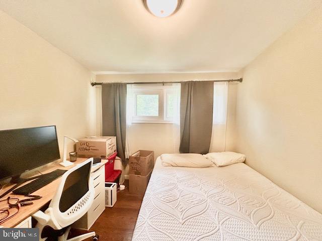 TWINBROOK FOREST - Residential Lease