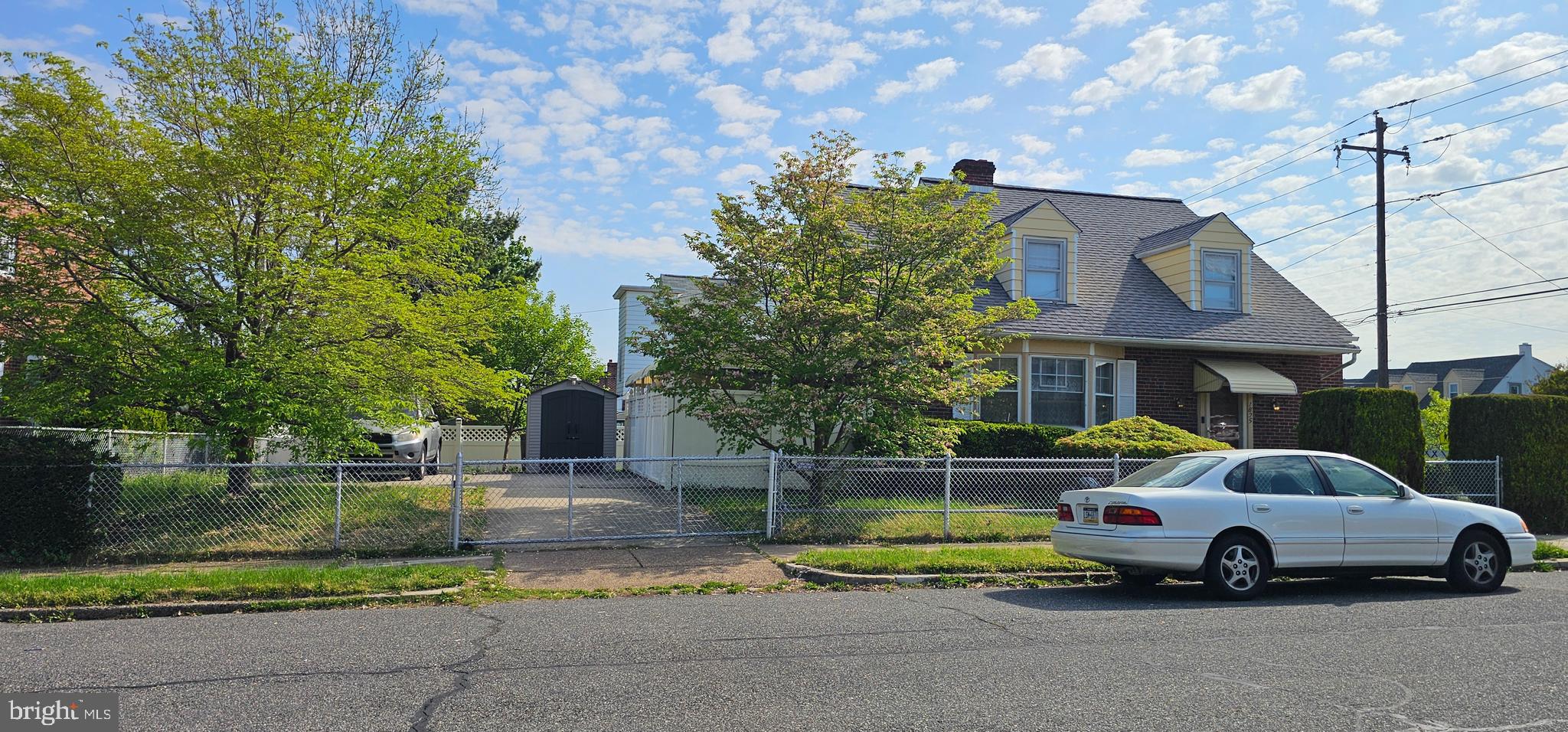 RHAWNHURST - Residential