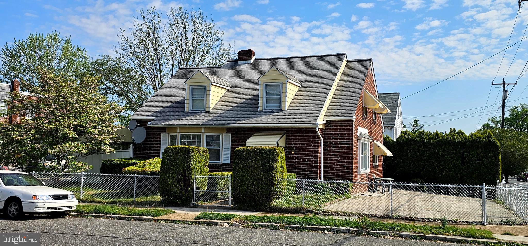 RHAWNHURST - Residential