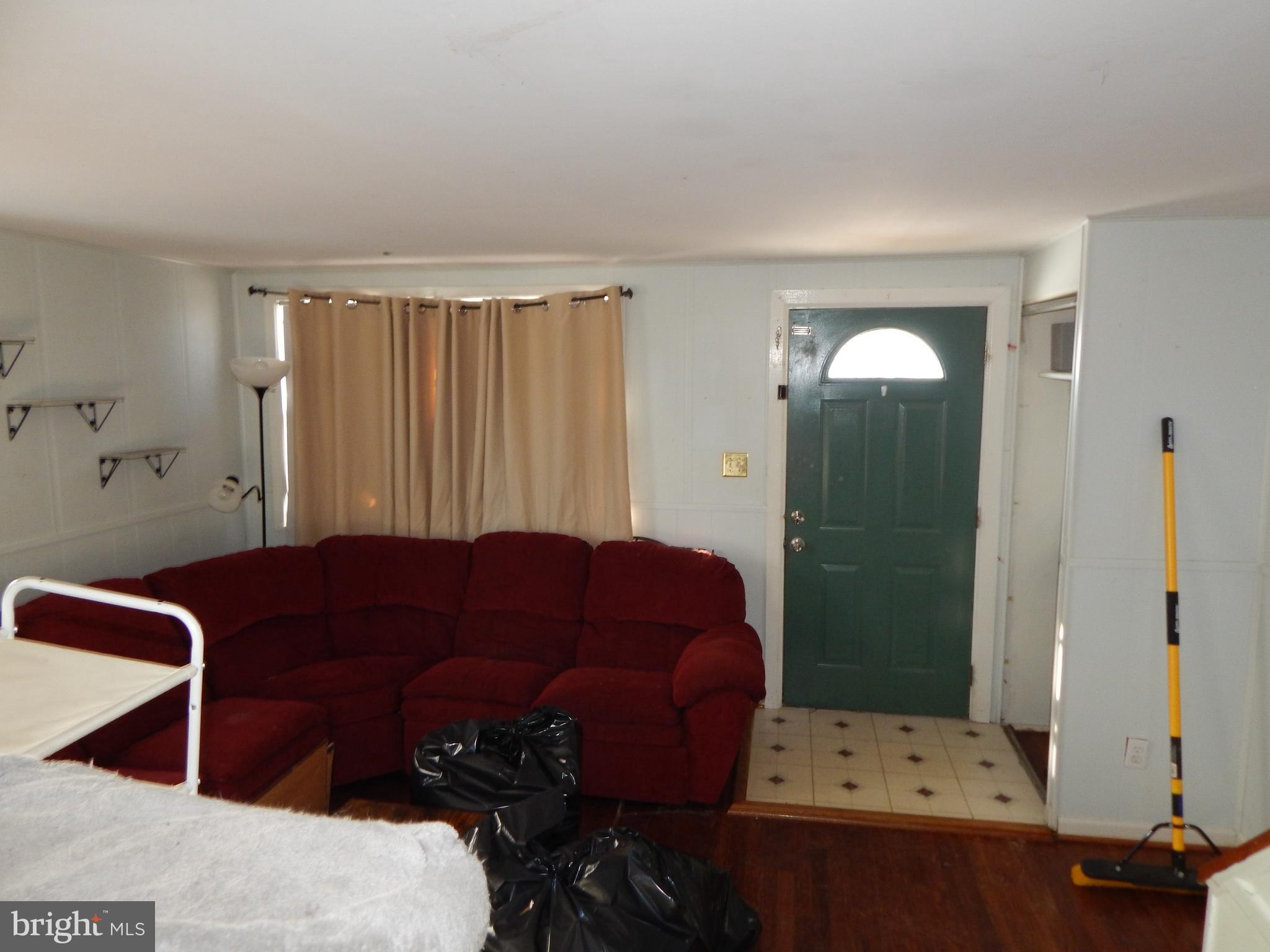 LAKELAND - Residential