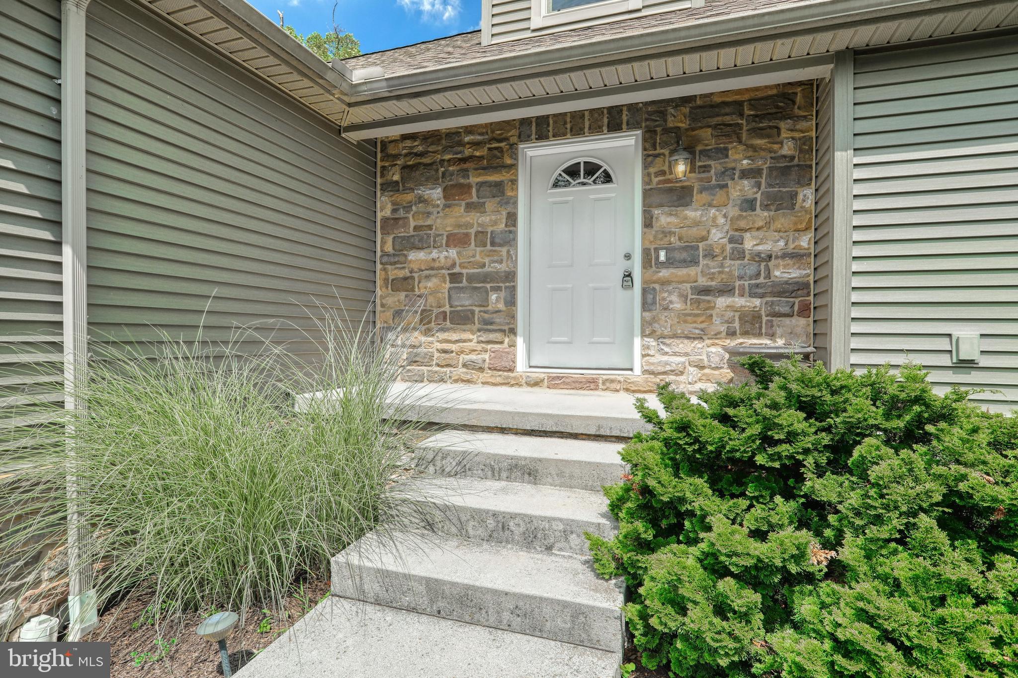 SPRINGETTSBURY - Residential