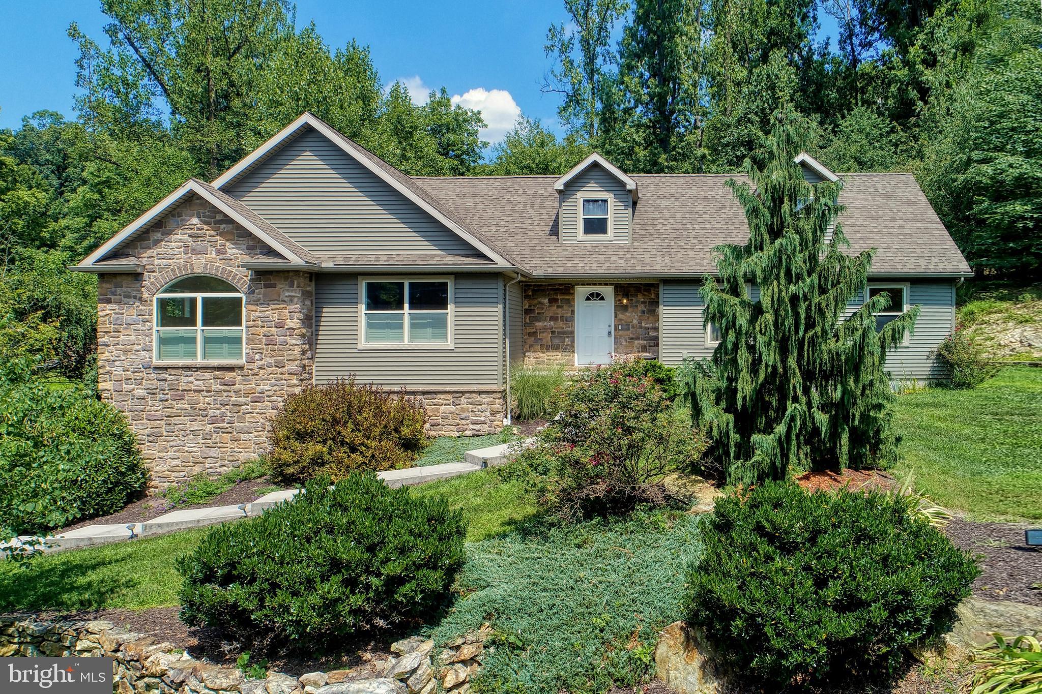 SPRINGETTSBURY - Residential