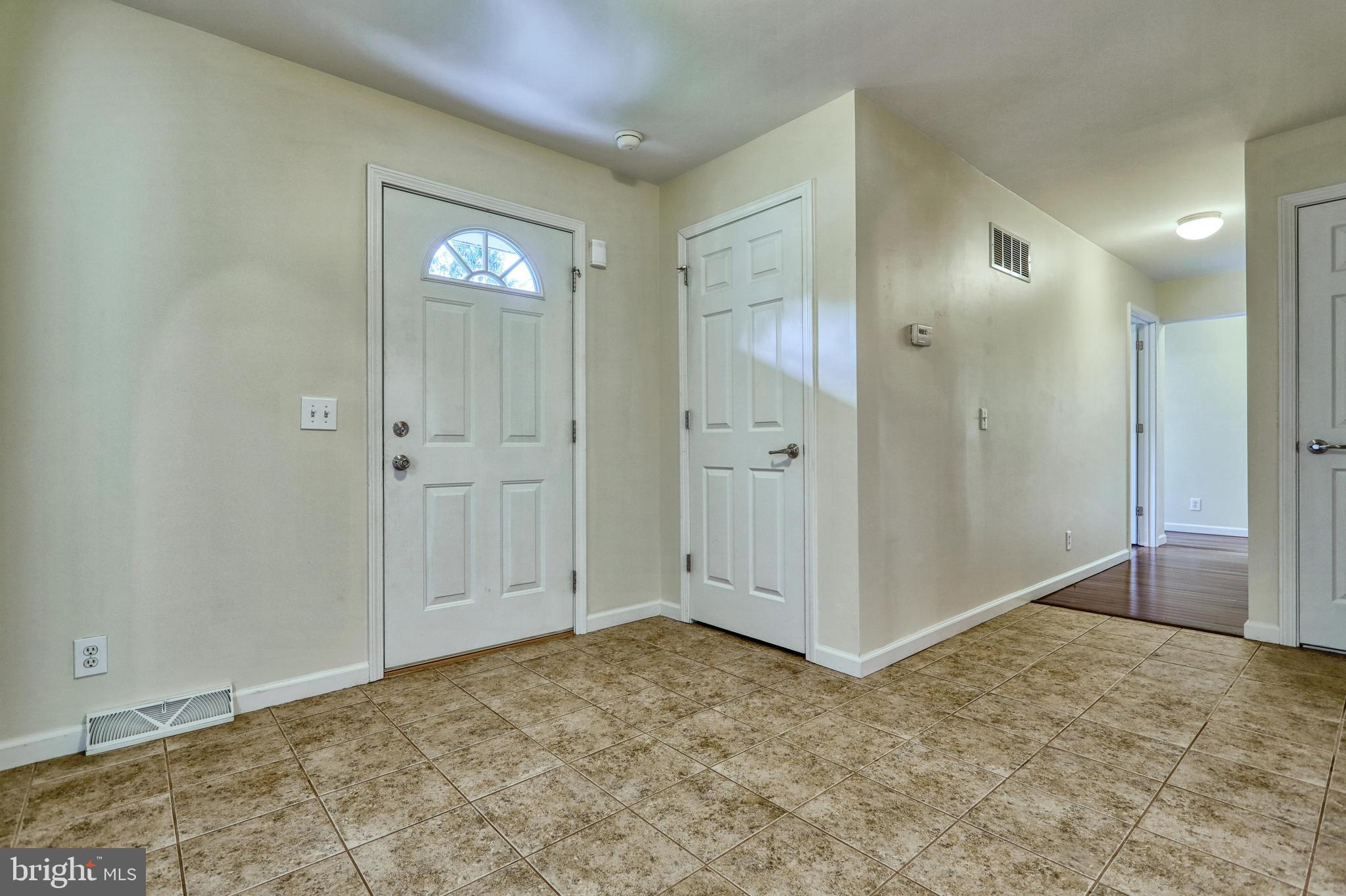 SPRINGETTSBURY - Residential