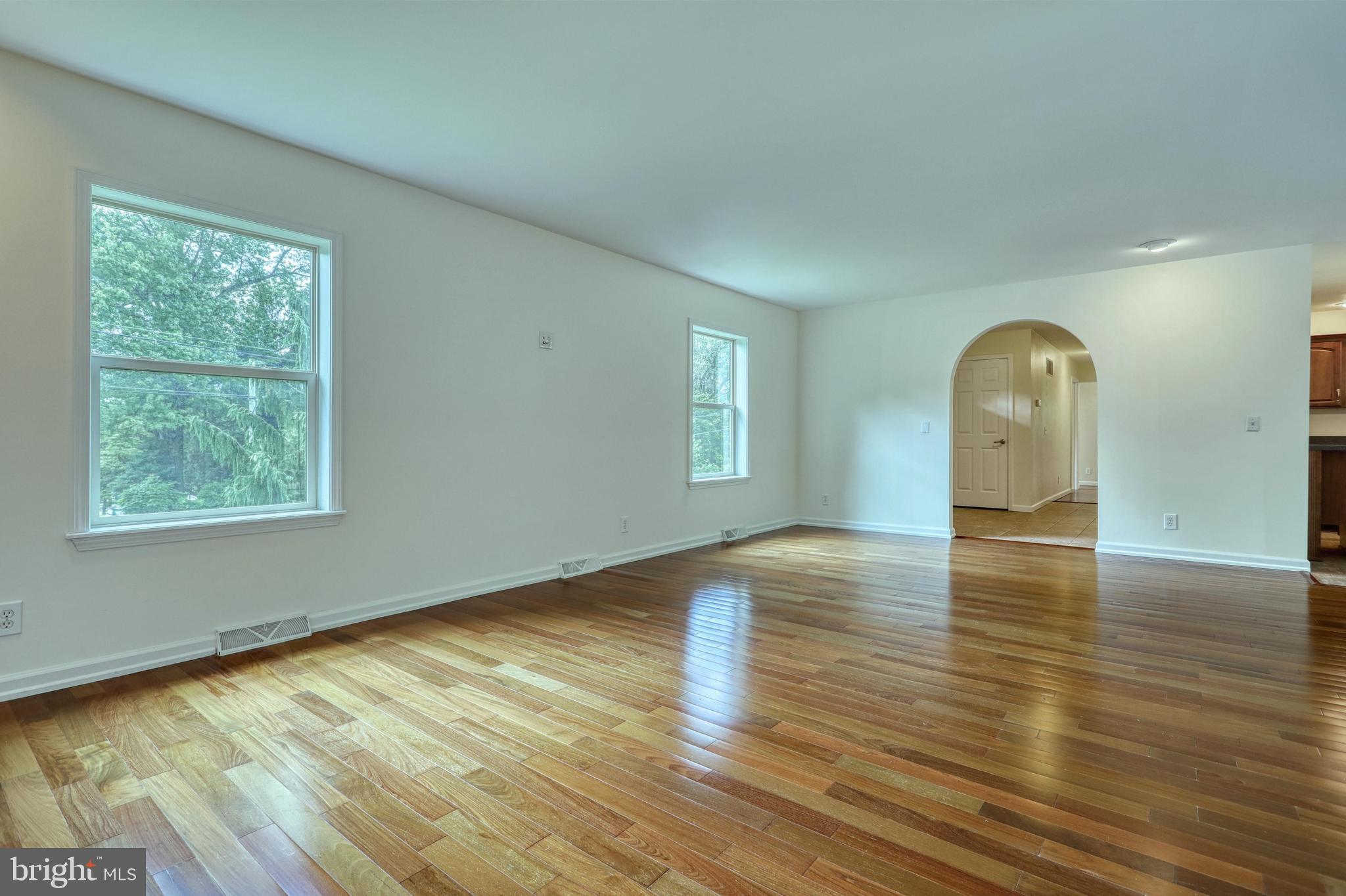 SPRINGETTSBURY - Residential