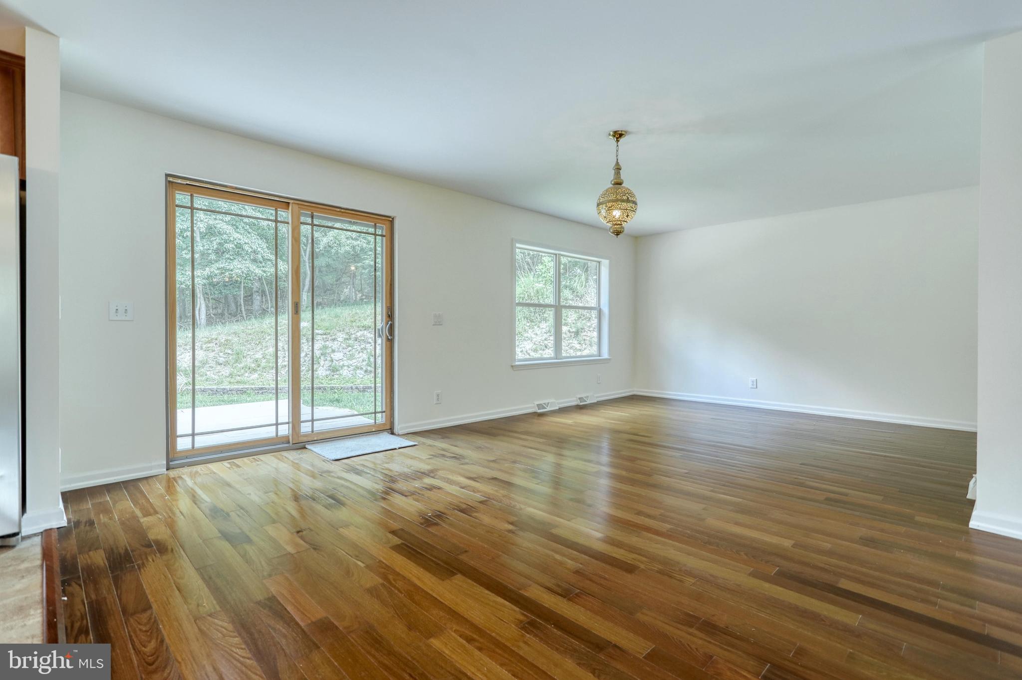 SPRINGETTSBURY - Residential