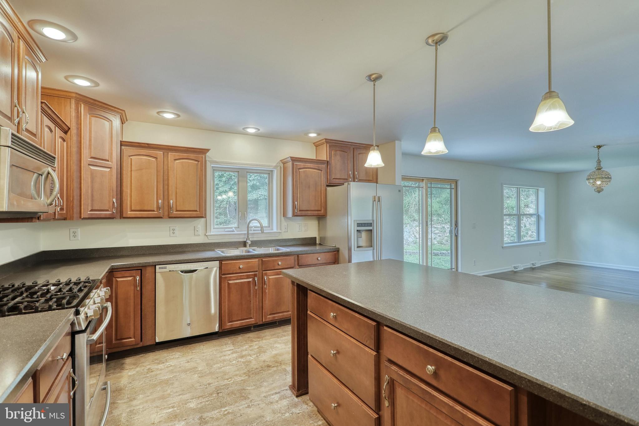 SPRINGETTSBURY - Residential