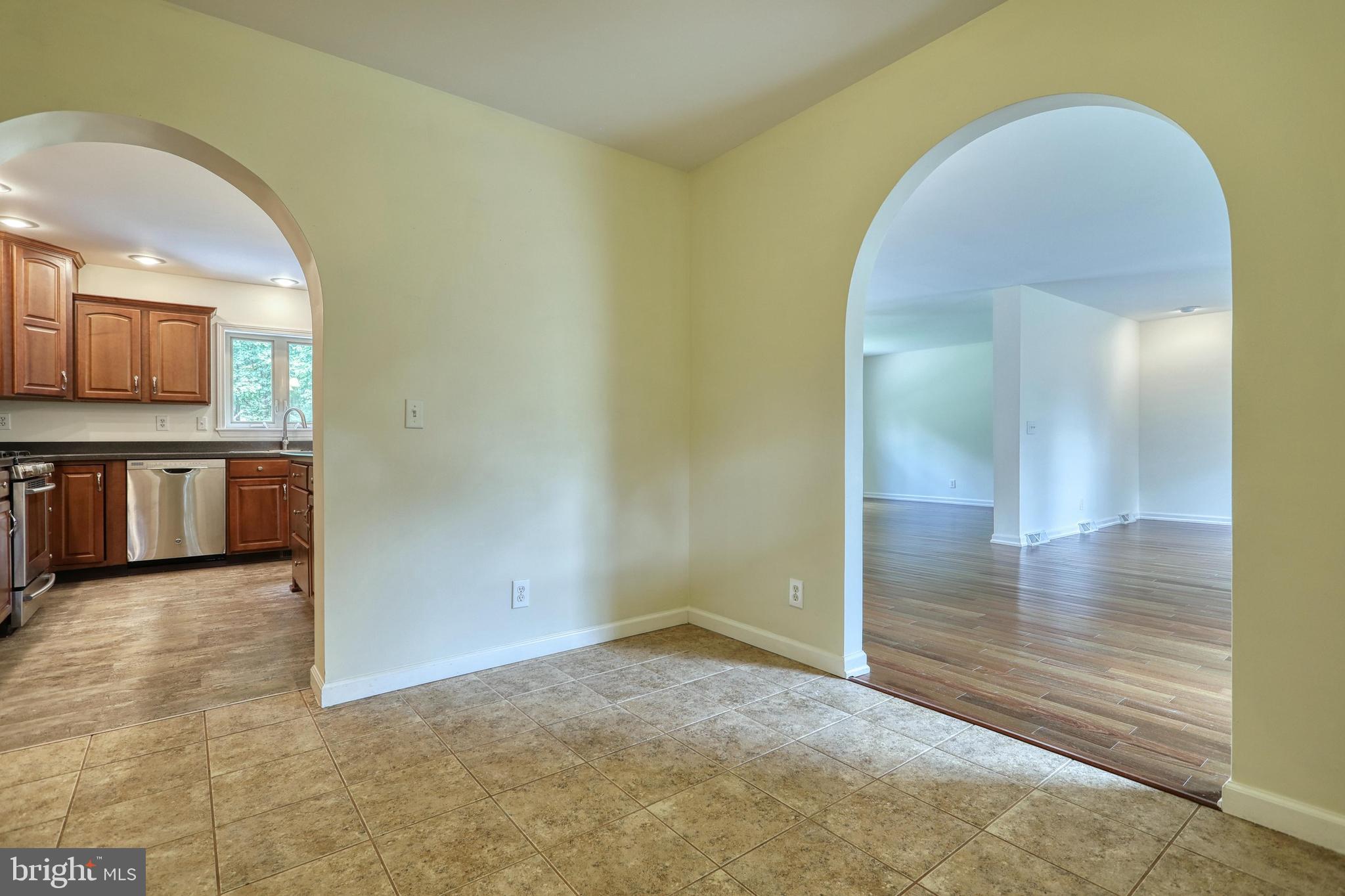SPRINGETTSBURY - Residential