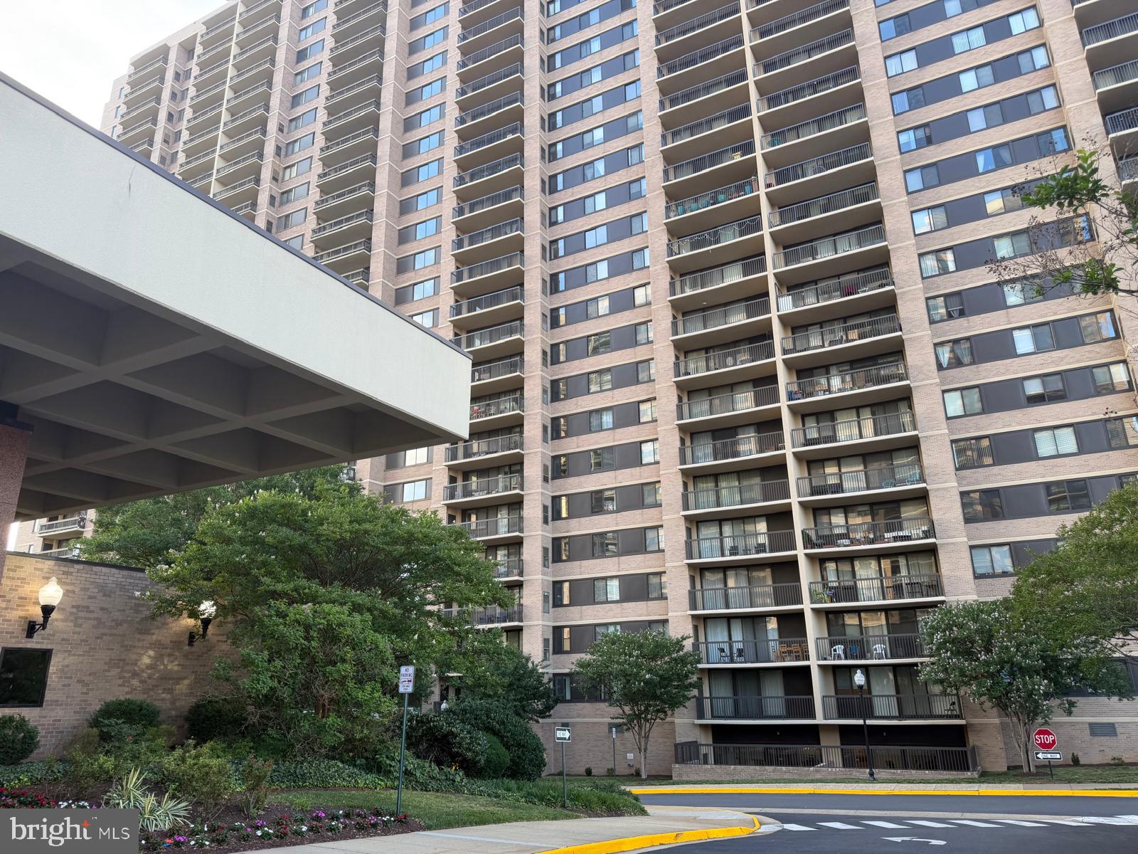 5505 SEMINARY ROAD 1313N