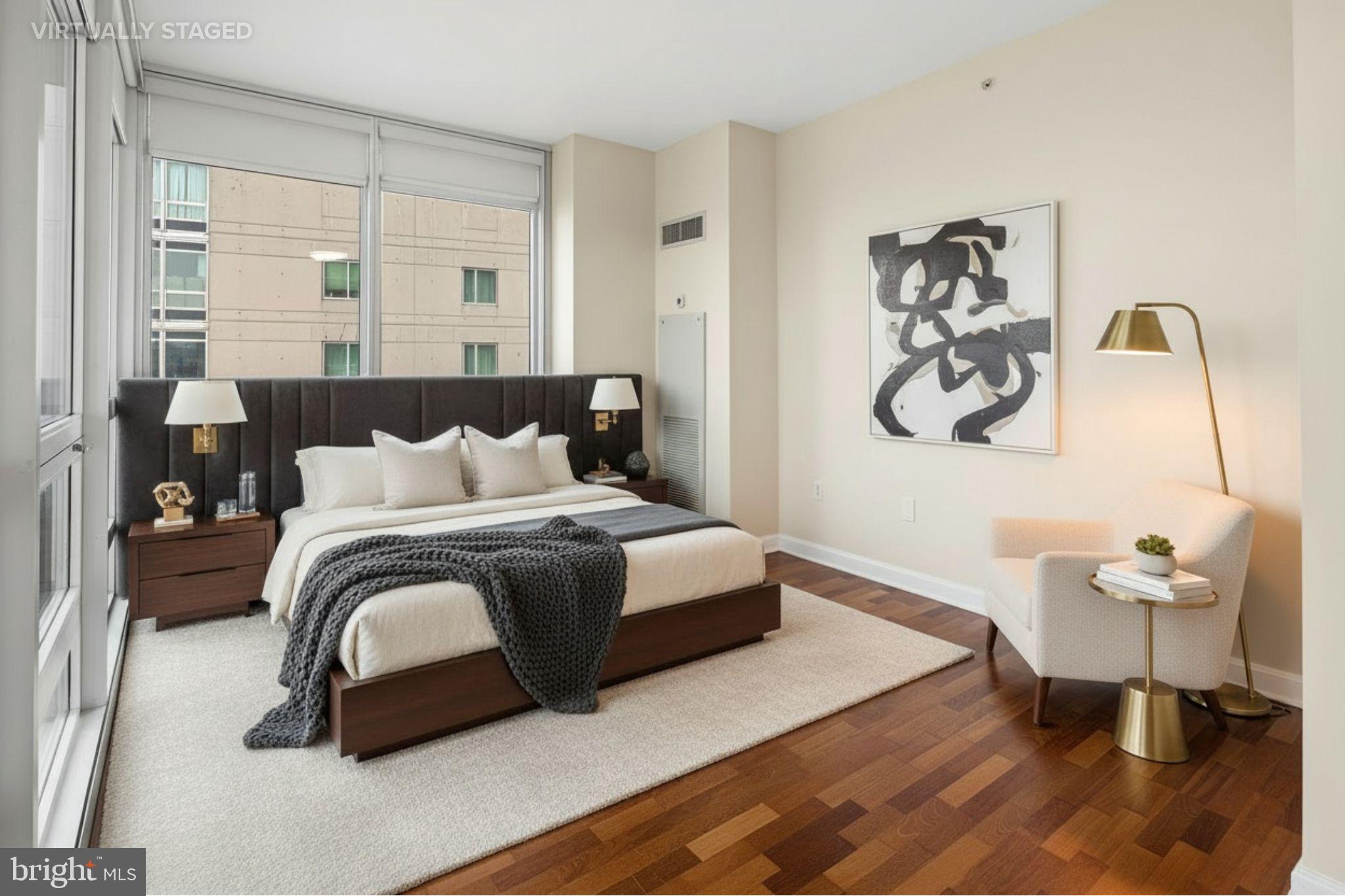 901 N PENN STREET F810