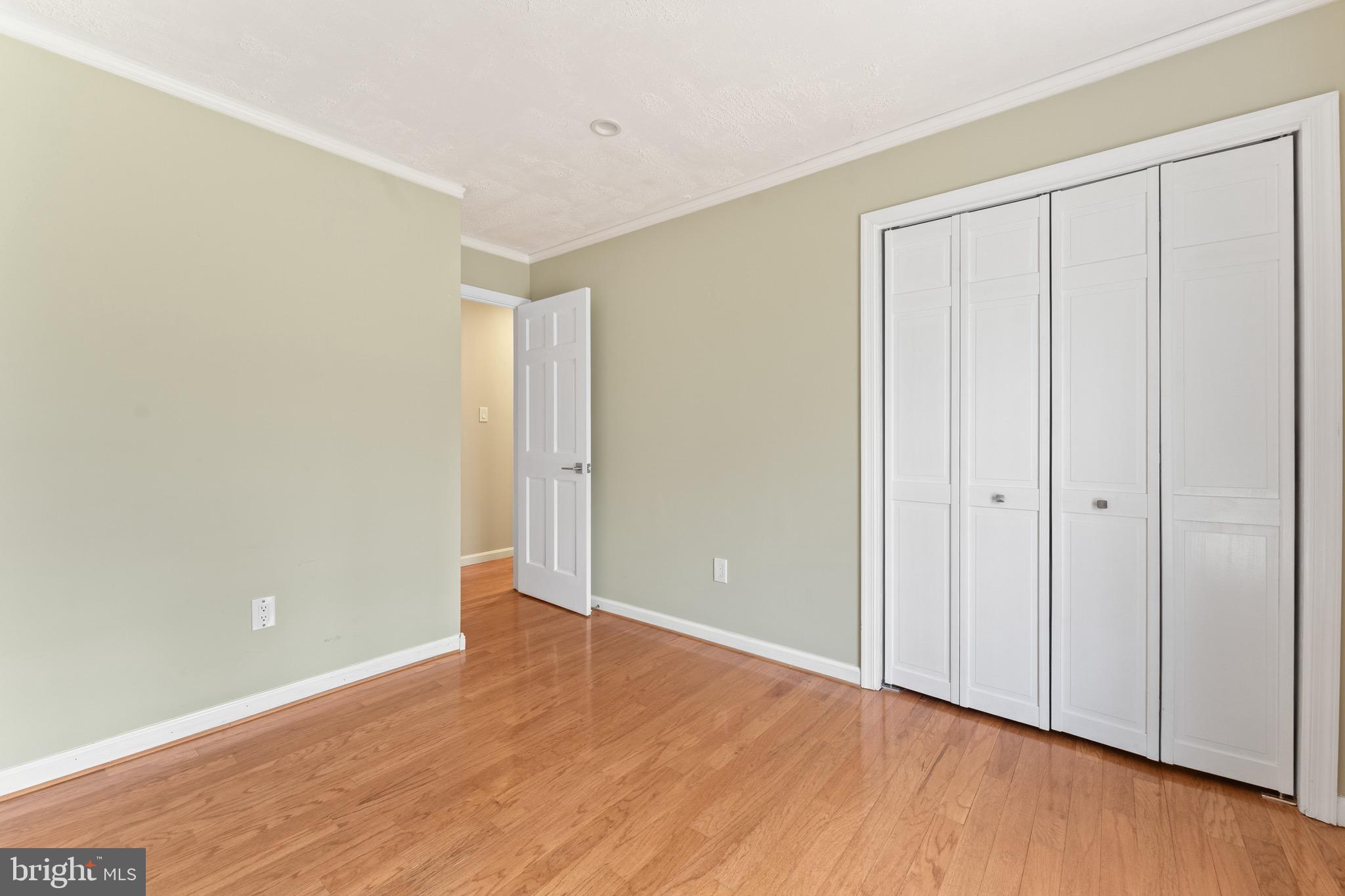 LAKEWOOD LANDING - Residential