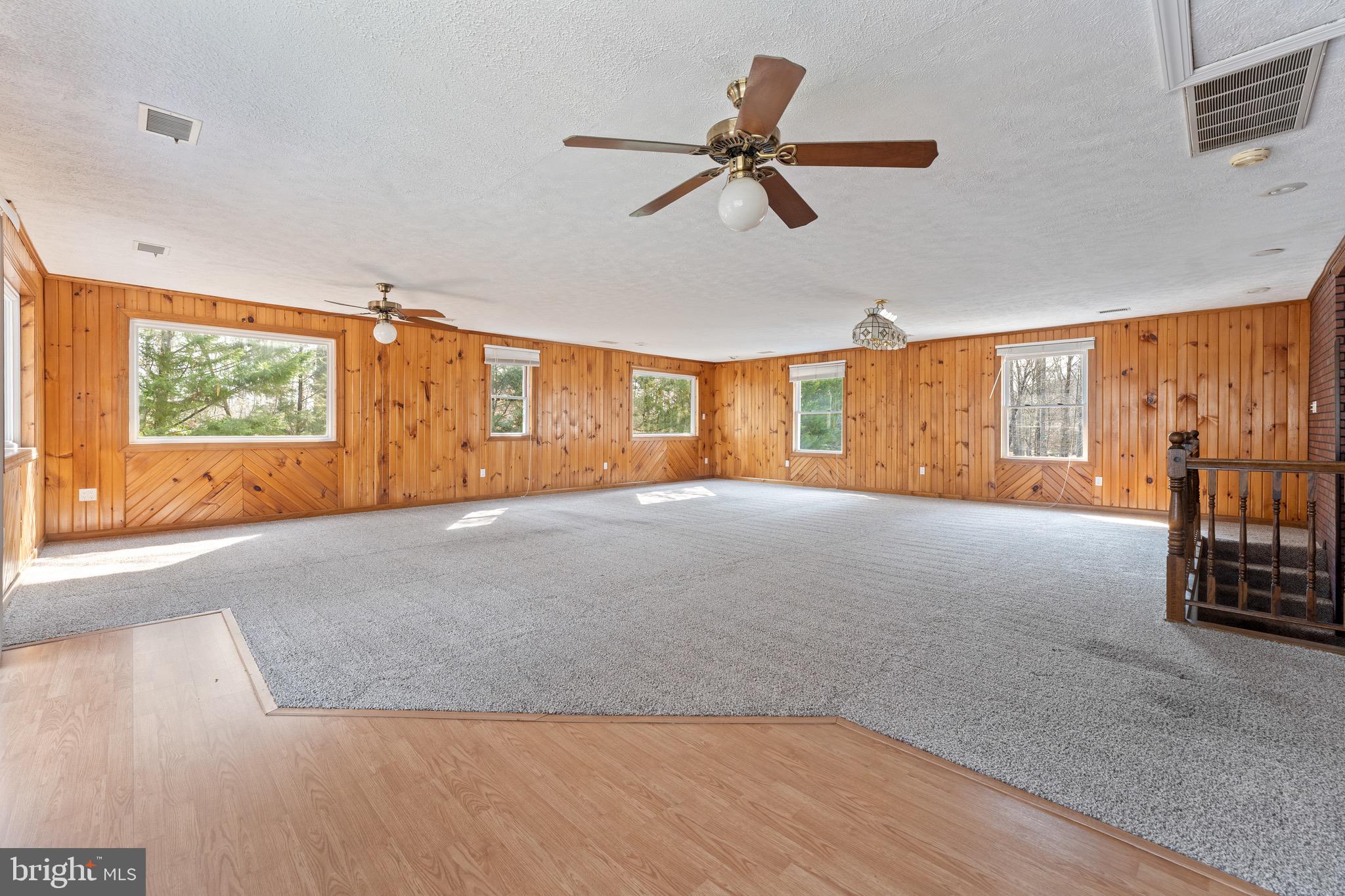 LAKEWOOD LANDING - Residential