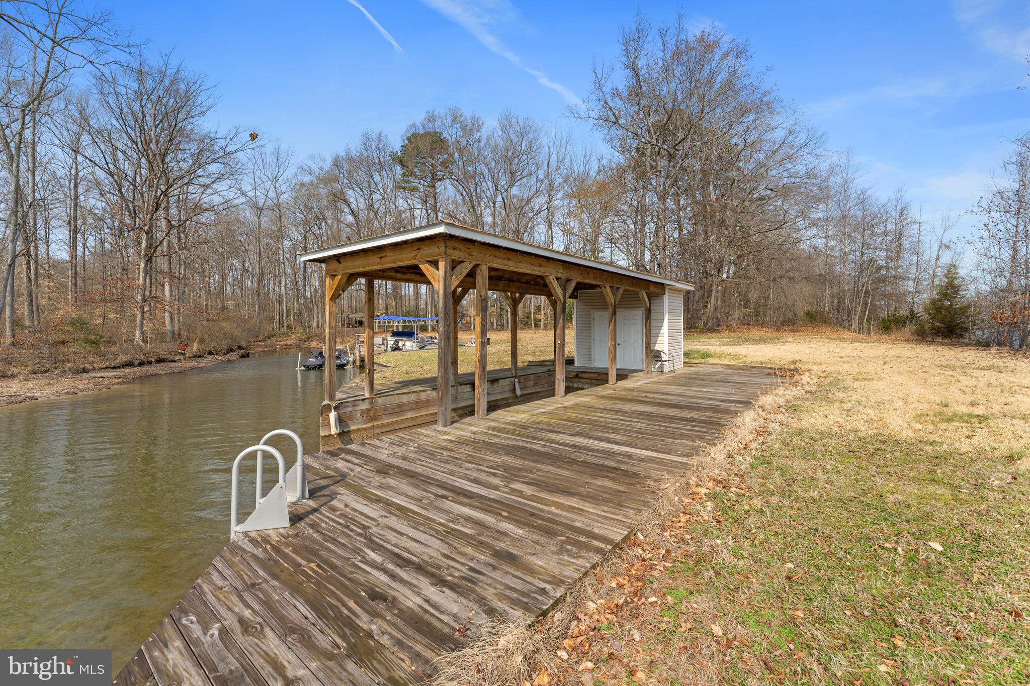 LAKEWOOD LANDING - Residential