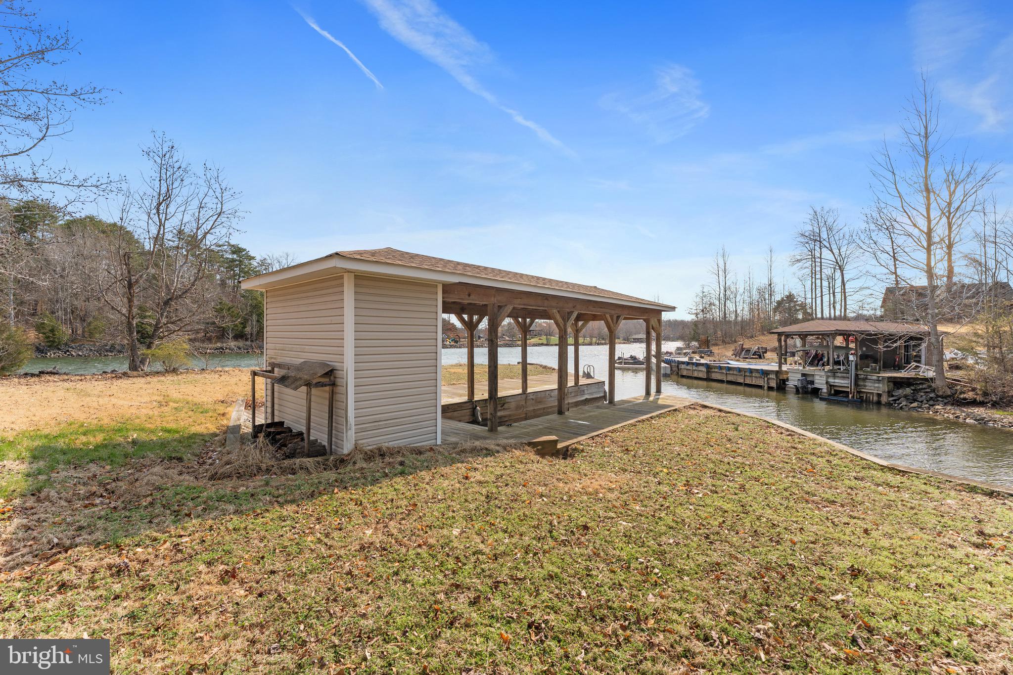 LAKEWOOD LANDING - Residential