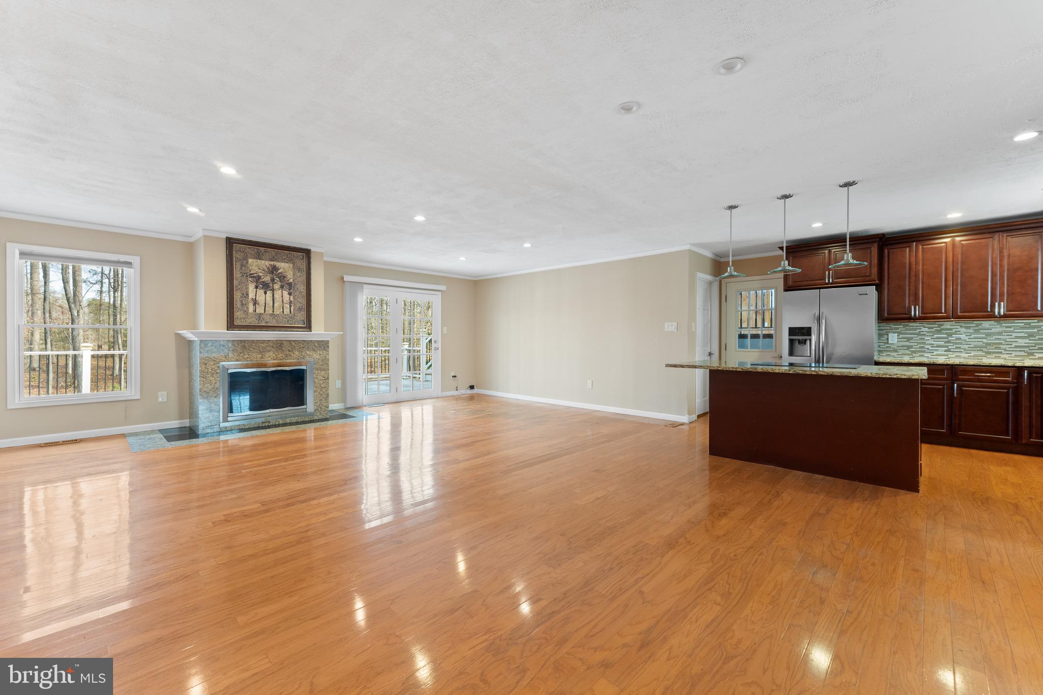 LAKEWOOD LANDING - Residential