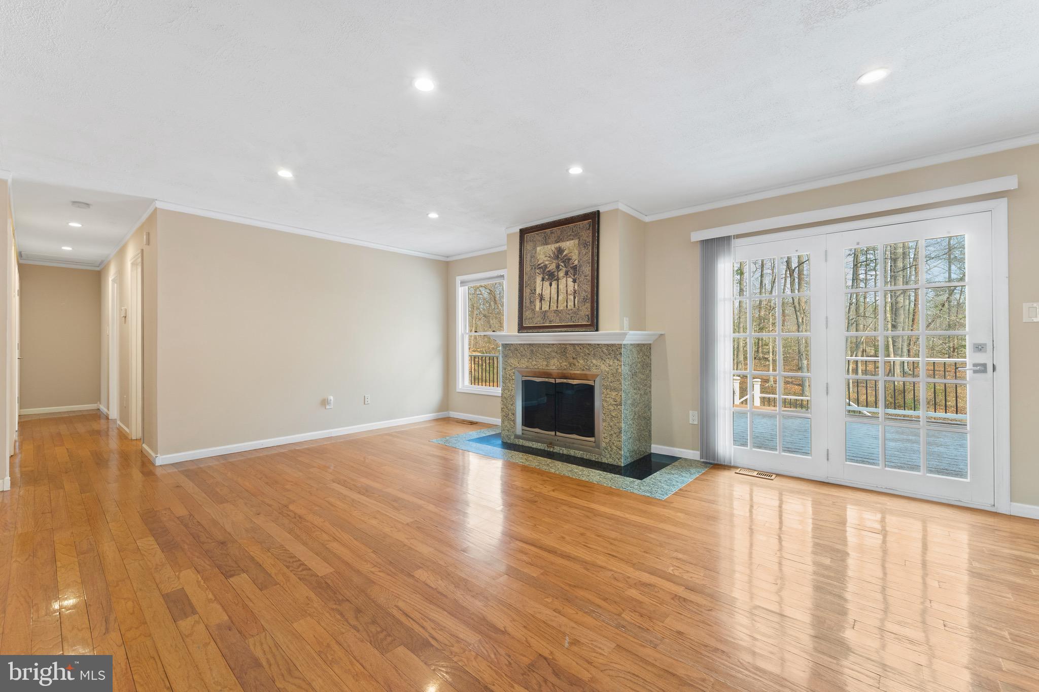 LAKEWOOD LANDING - Residential