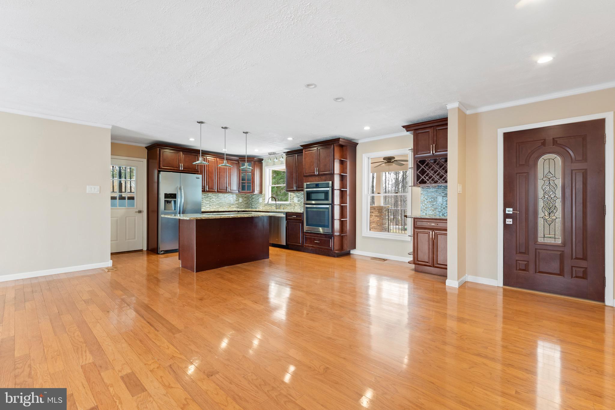 LAKEWOOD LANDING - Residential