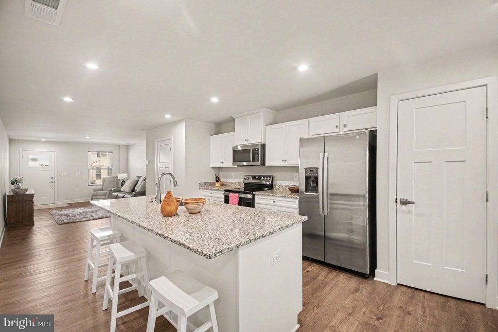 Photo of 118 Hardy Way, WINCHESTER, VA 22602 (MLS # VAFV2045660)