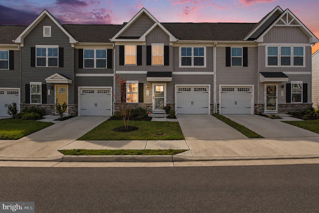 Photo of 118 Hardy Way, WINCHESTER, VA 22602 (MLS # VAFV2045660)