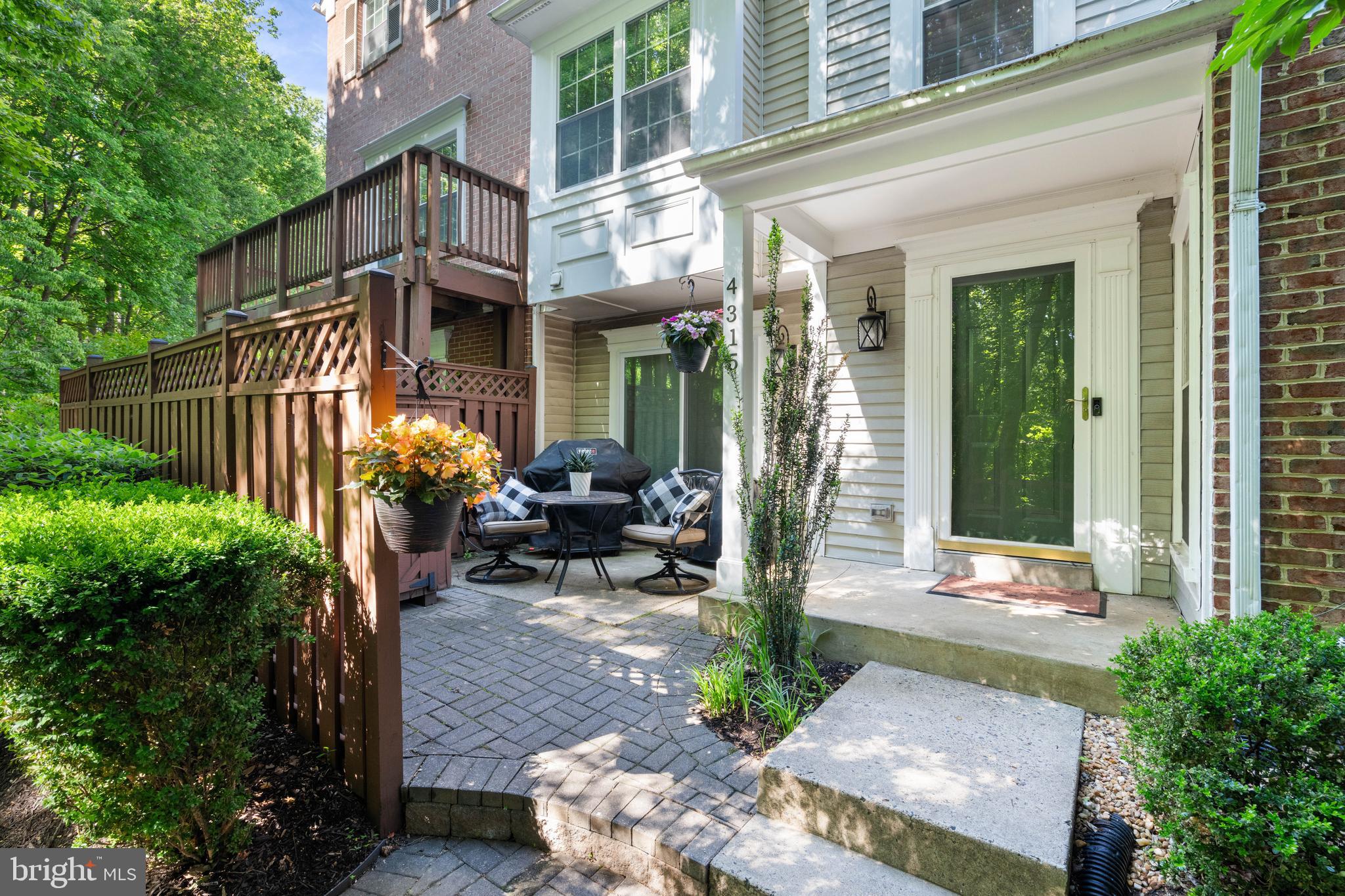 CARRIAGE PARK - Residential