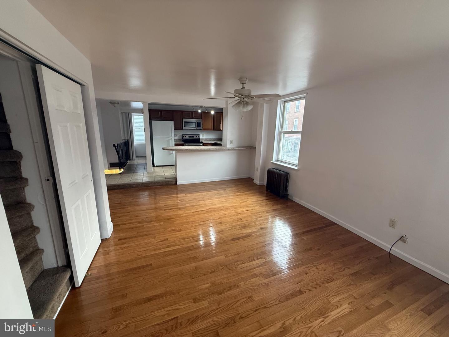 600 E GIRARD AVENUE 2