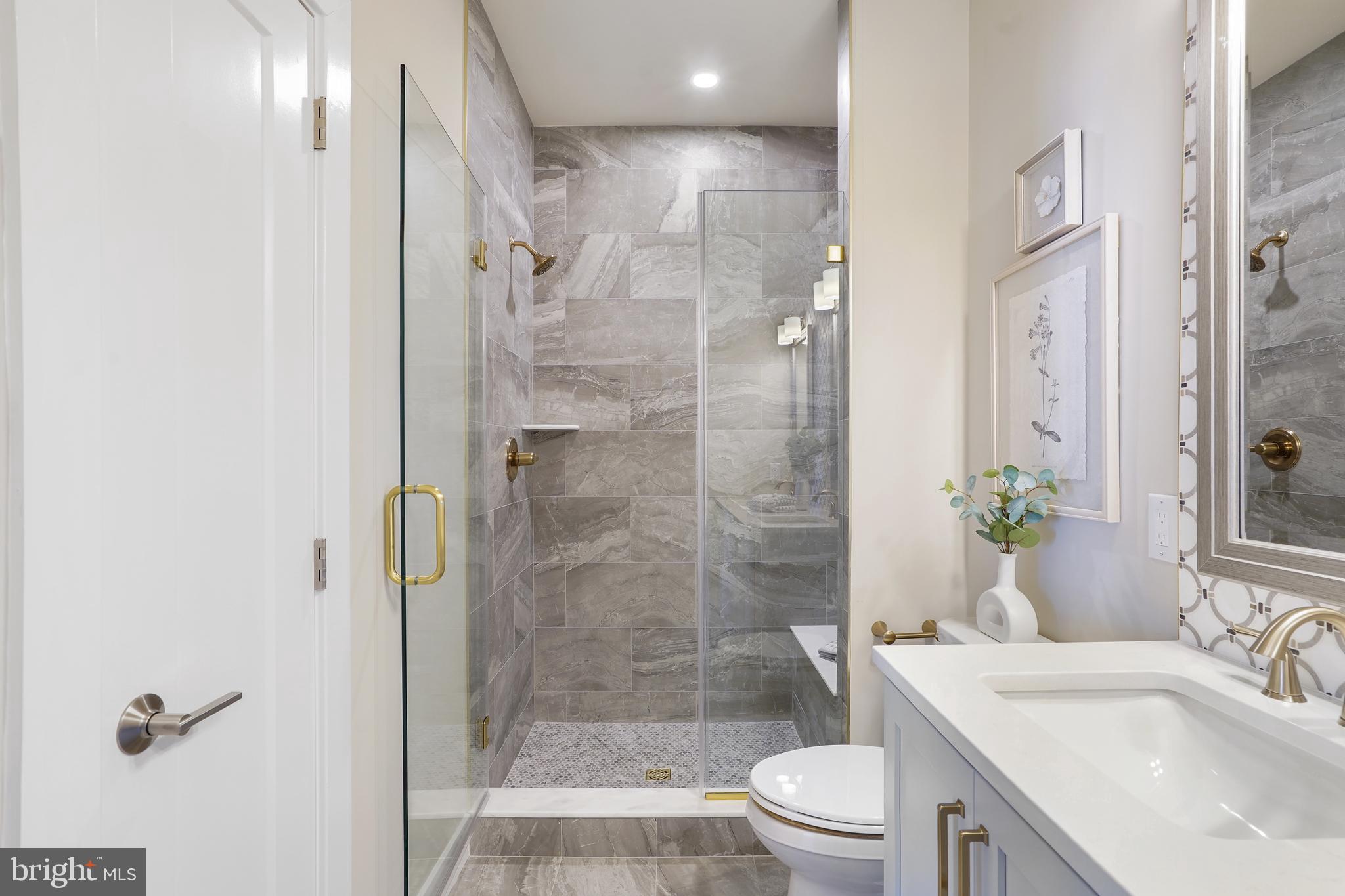 BARCLAY HILL - Residential