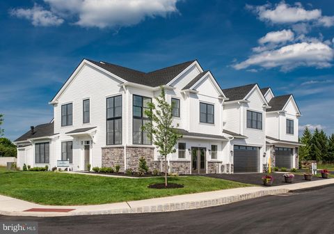 Townhouse For Sale - 508 Fullerton Farm Court Lot#21 Ct<br/> WARRINGTON, PA 18976