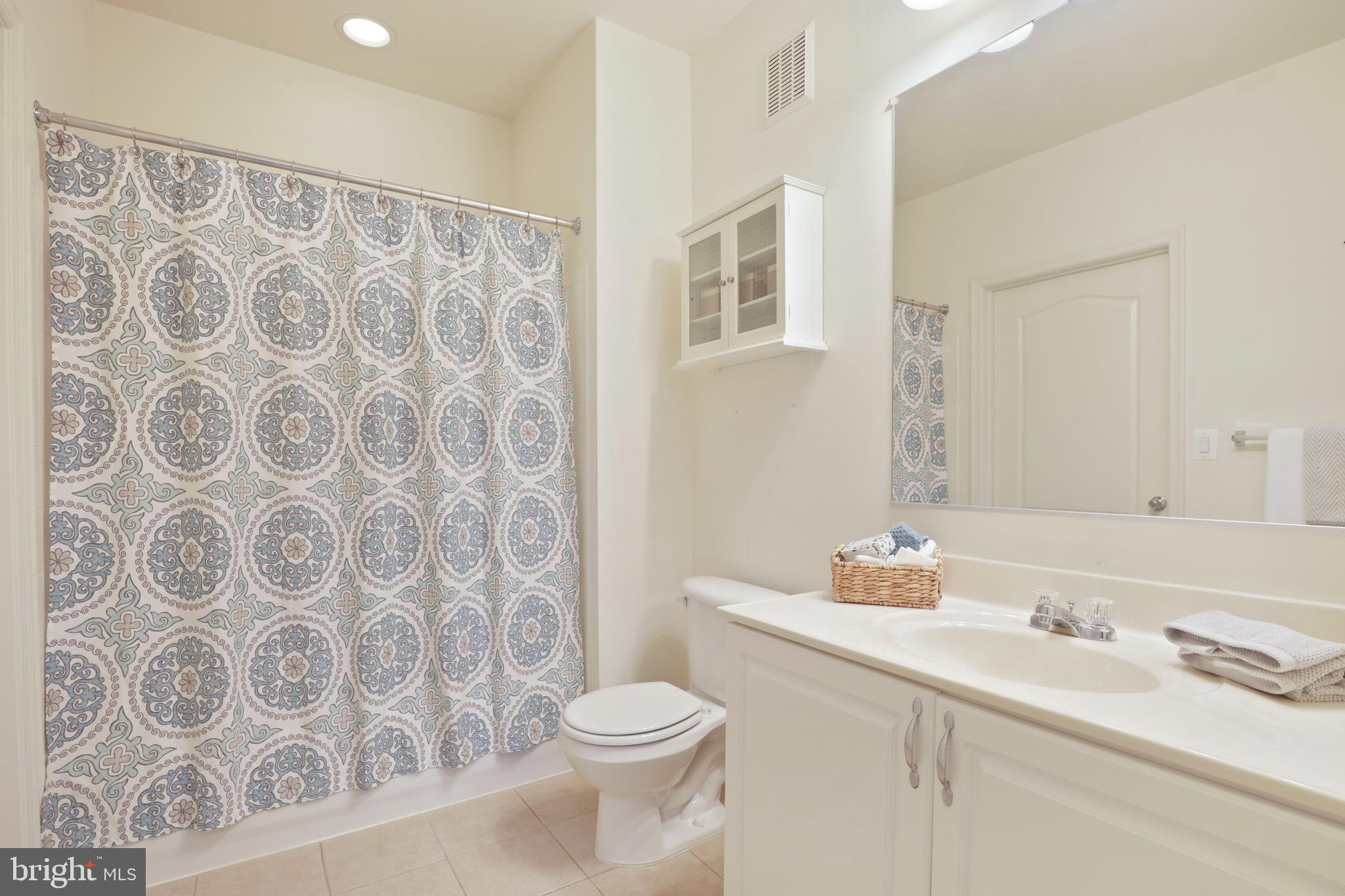 HIGH VIEW AT HUNT VALLEY - Residential