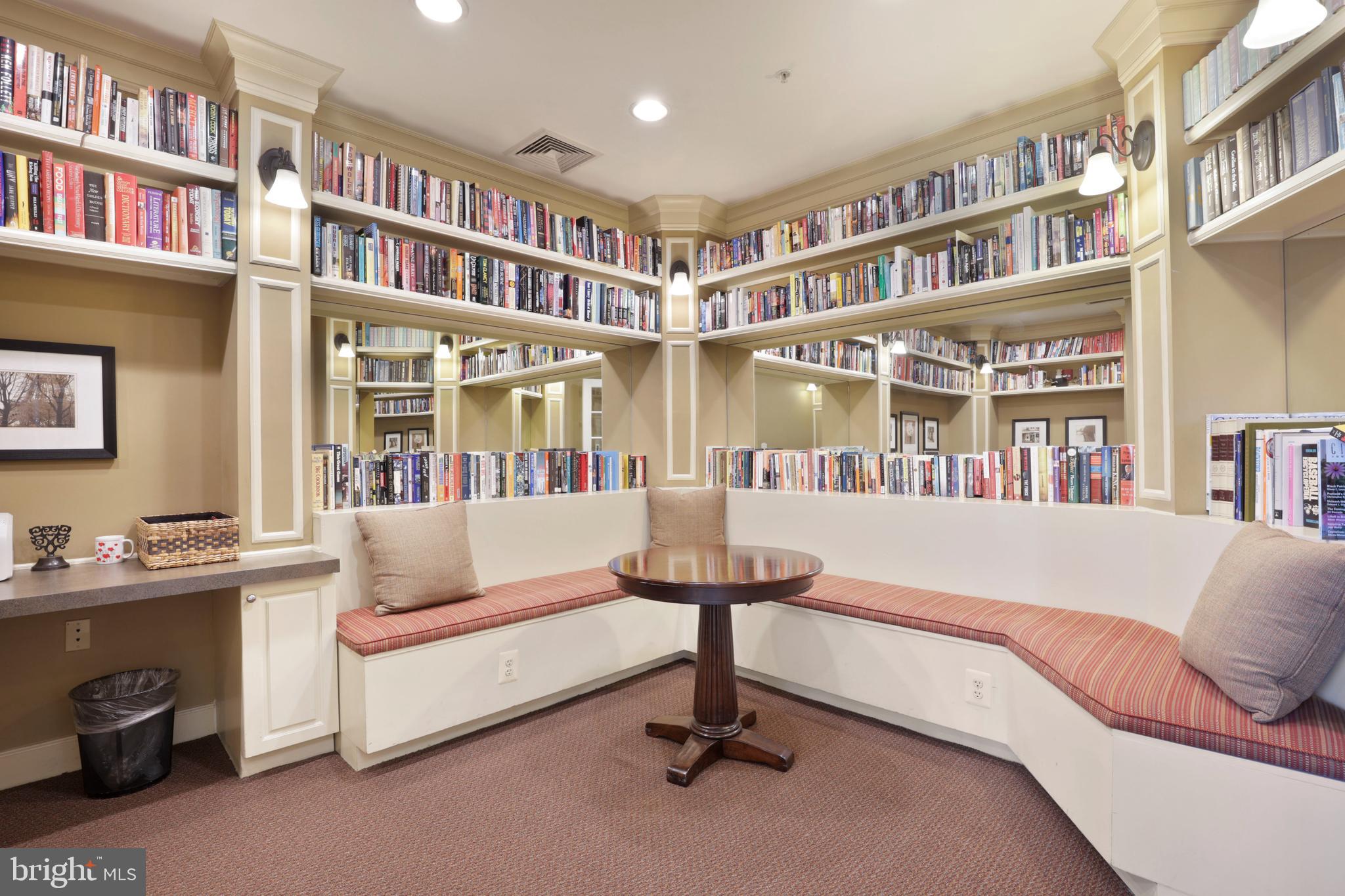 HIGH VIEW AT HUNT VALLEY - Residential