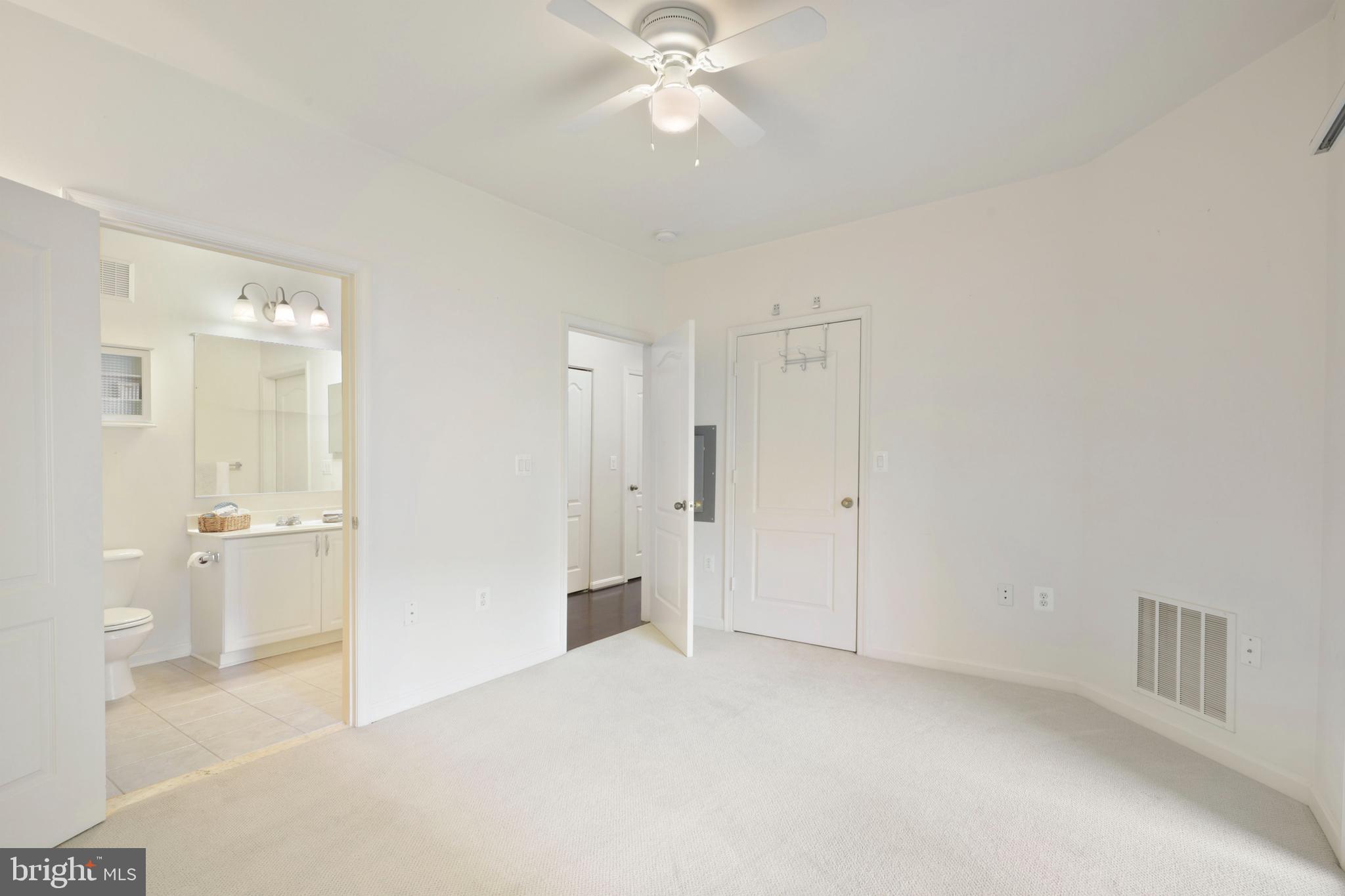 HIGH VIEW AT HUNT VALLEY - Residential