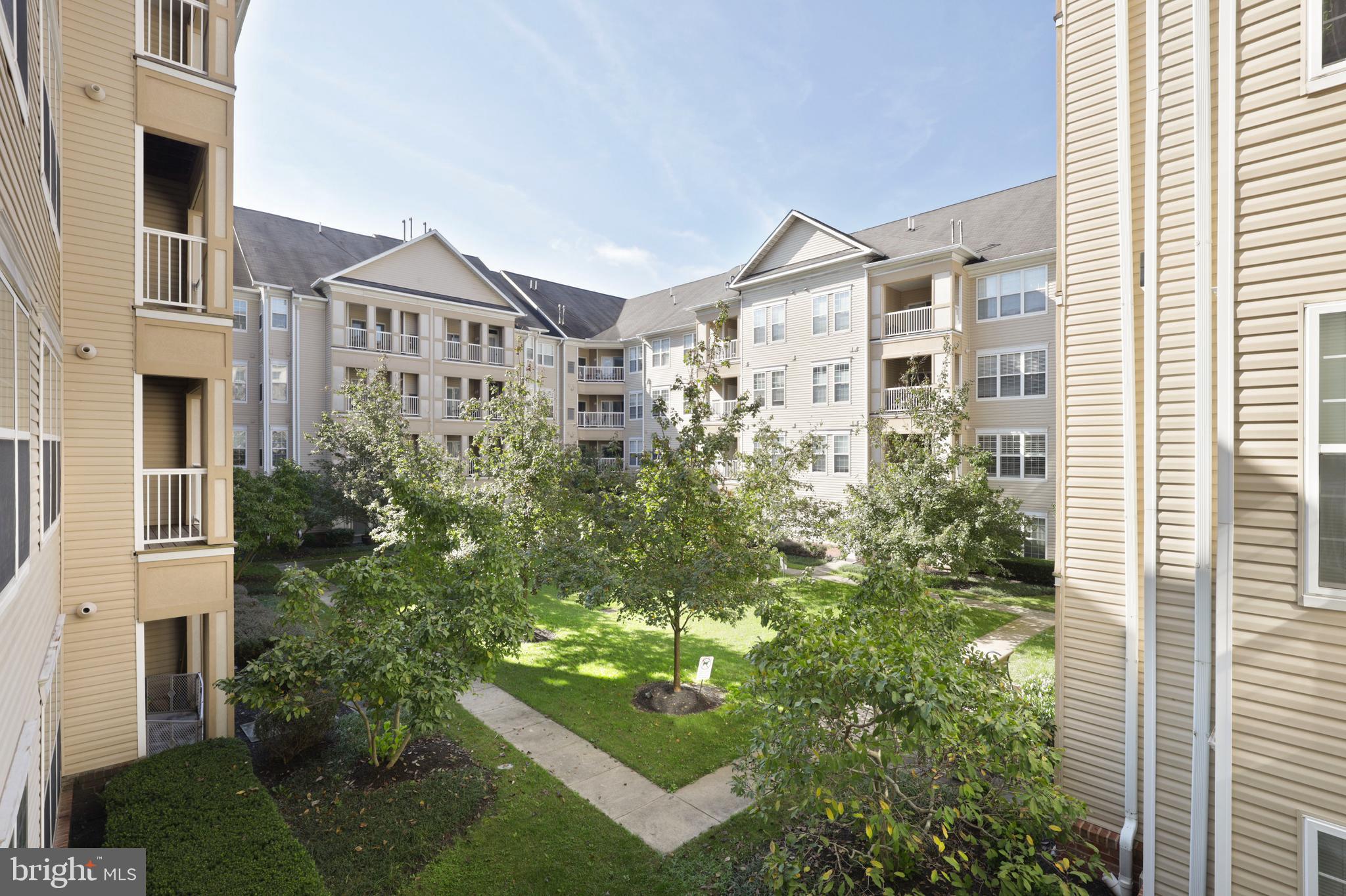 HIGH VIEW AT HUNT VALLEY - Residential