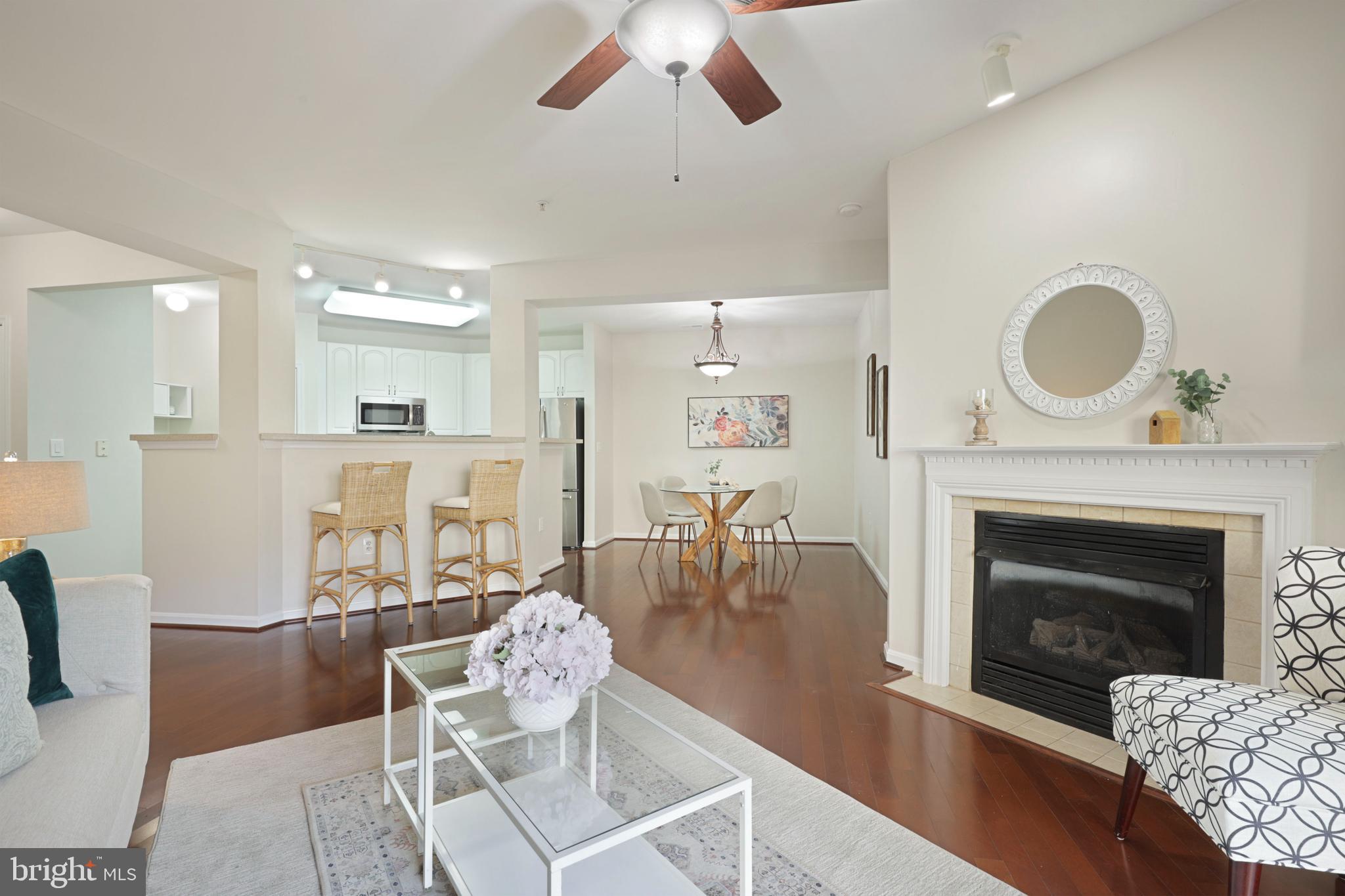 HIGH VIEW AT HUNT VALLEY - Residential