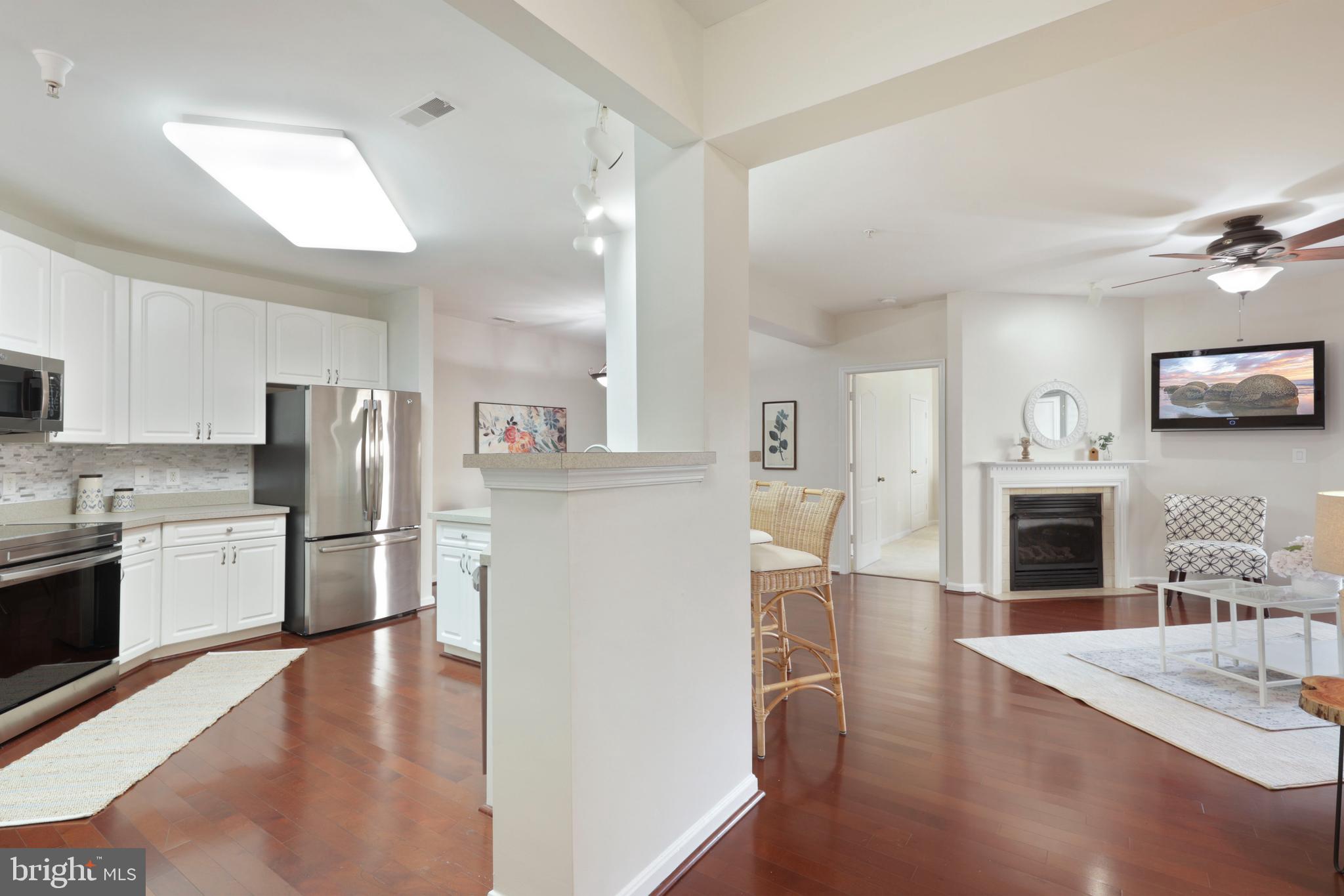 HIGH VIEW AT HUNT VALLEY - Residential