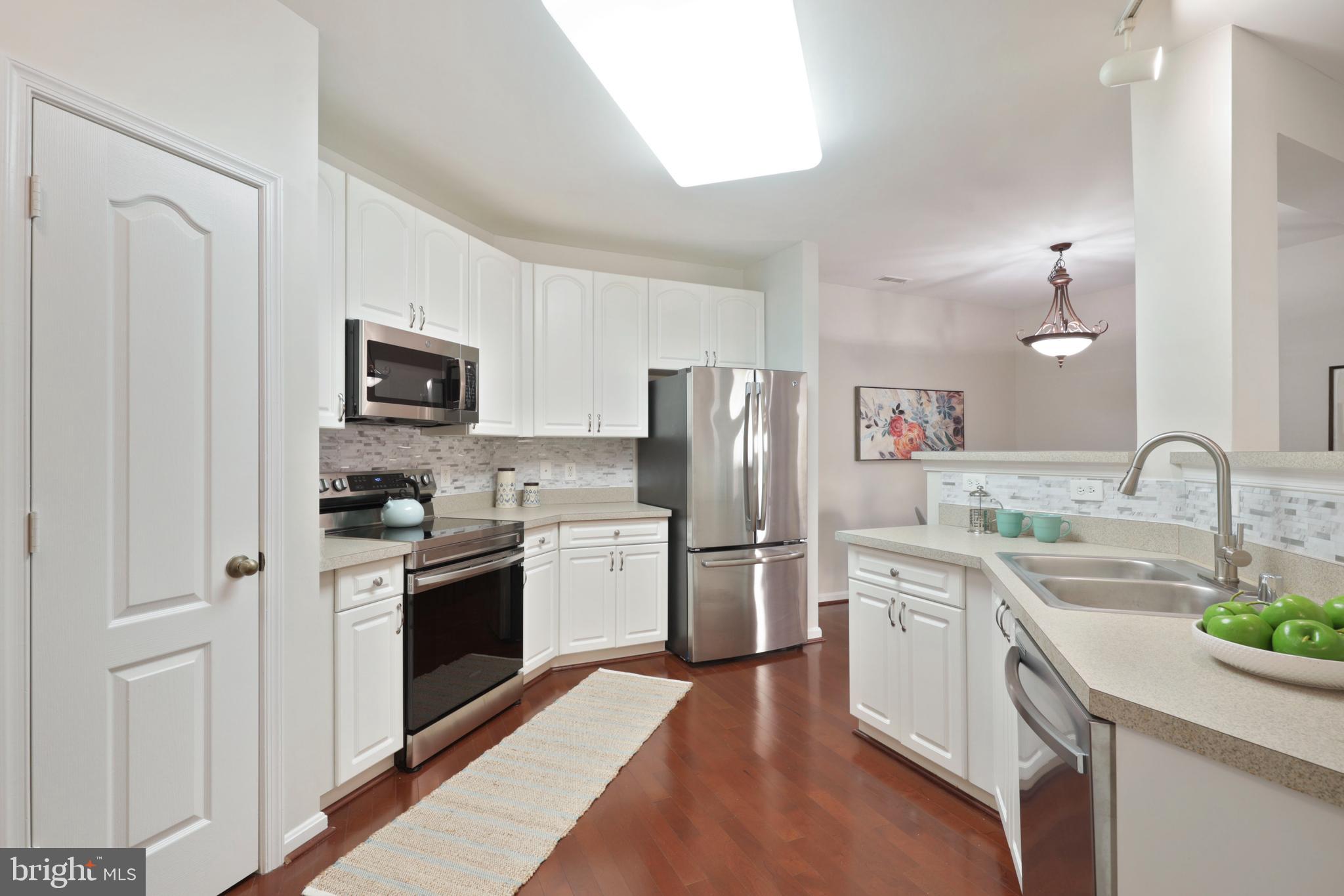 HIGH VIEW AT HUNT VALLEY - Residential