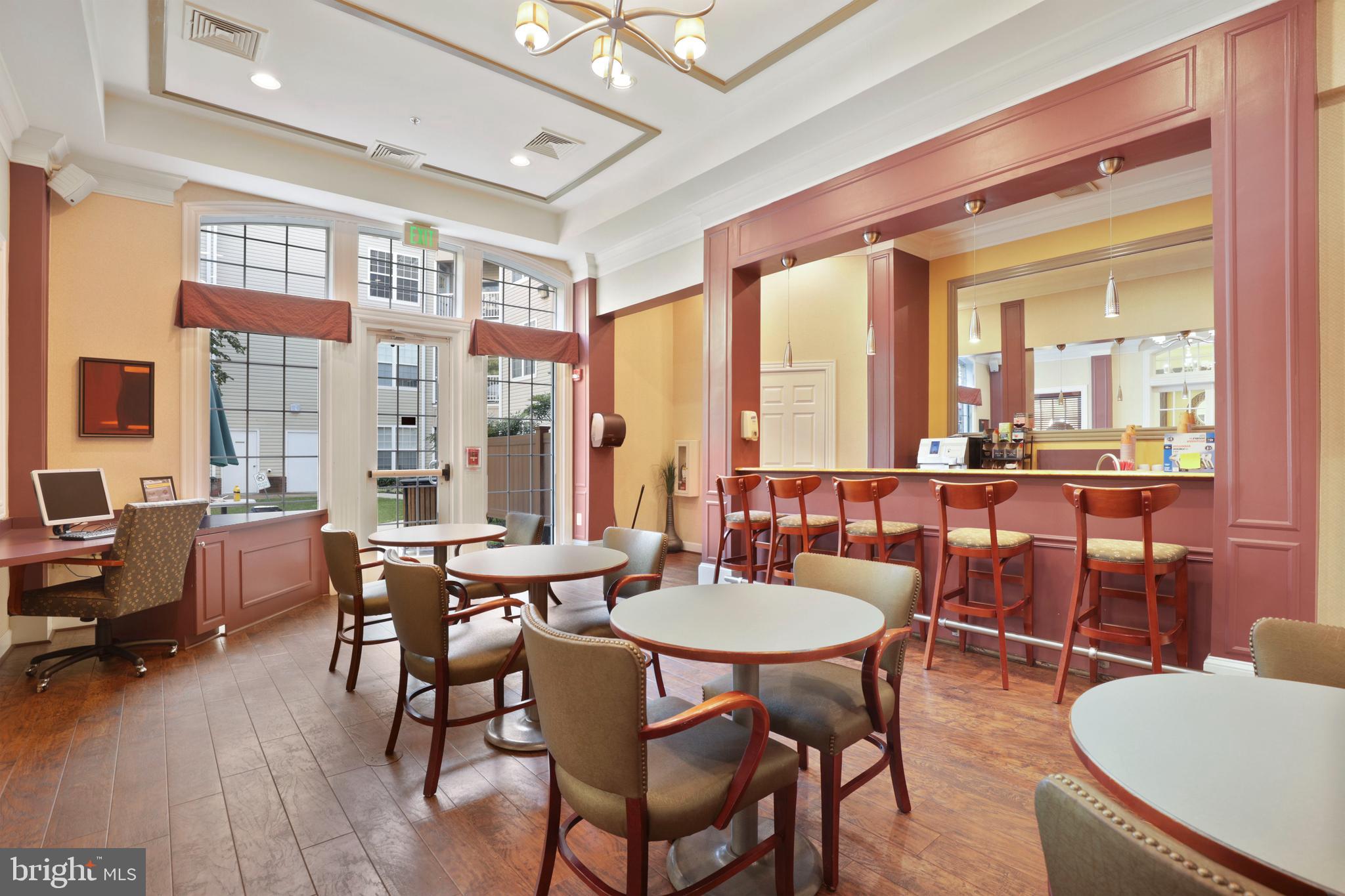 HIGH VIEW AT HUNT VALLEY - Residential