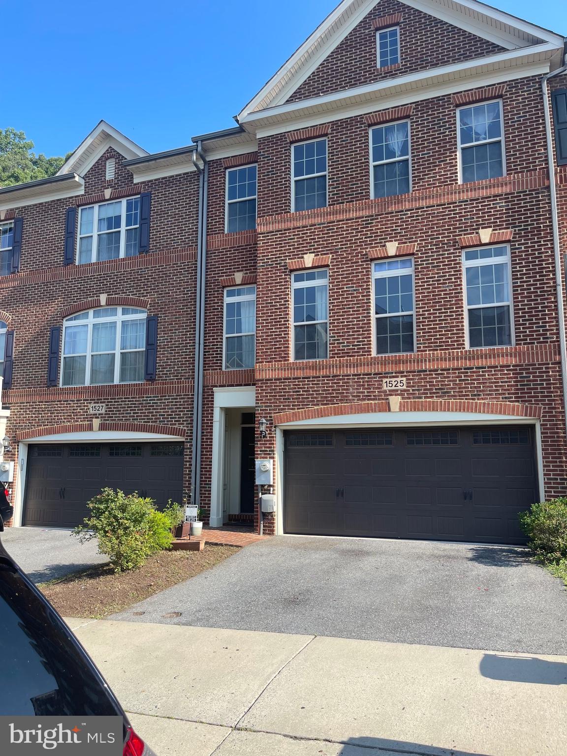 POPLAR RUN - Residential Lease