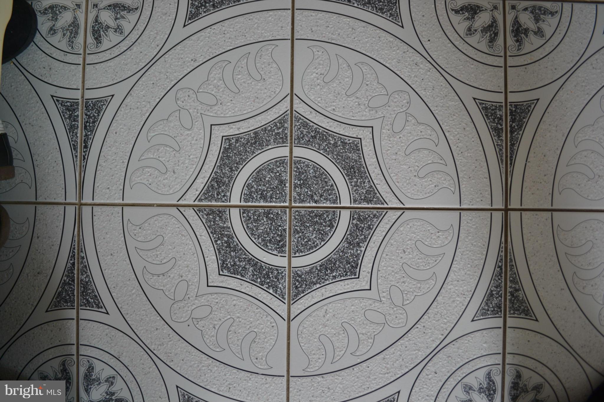 DELK MANOR - Residential