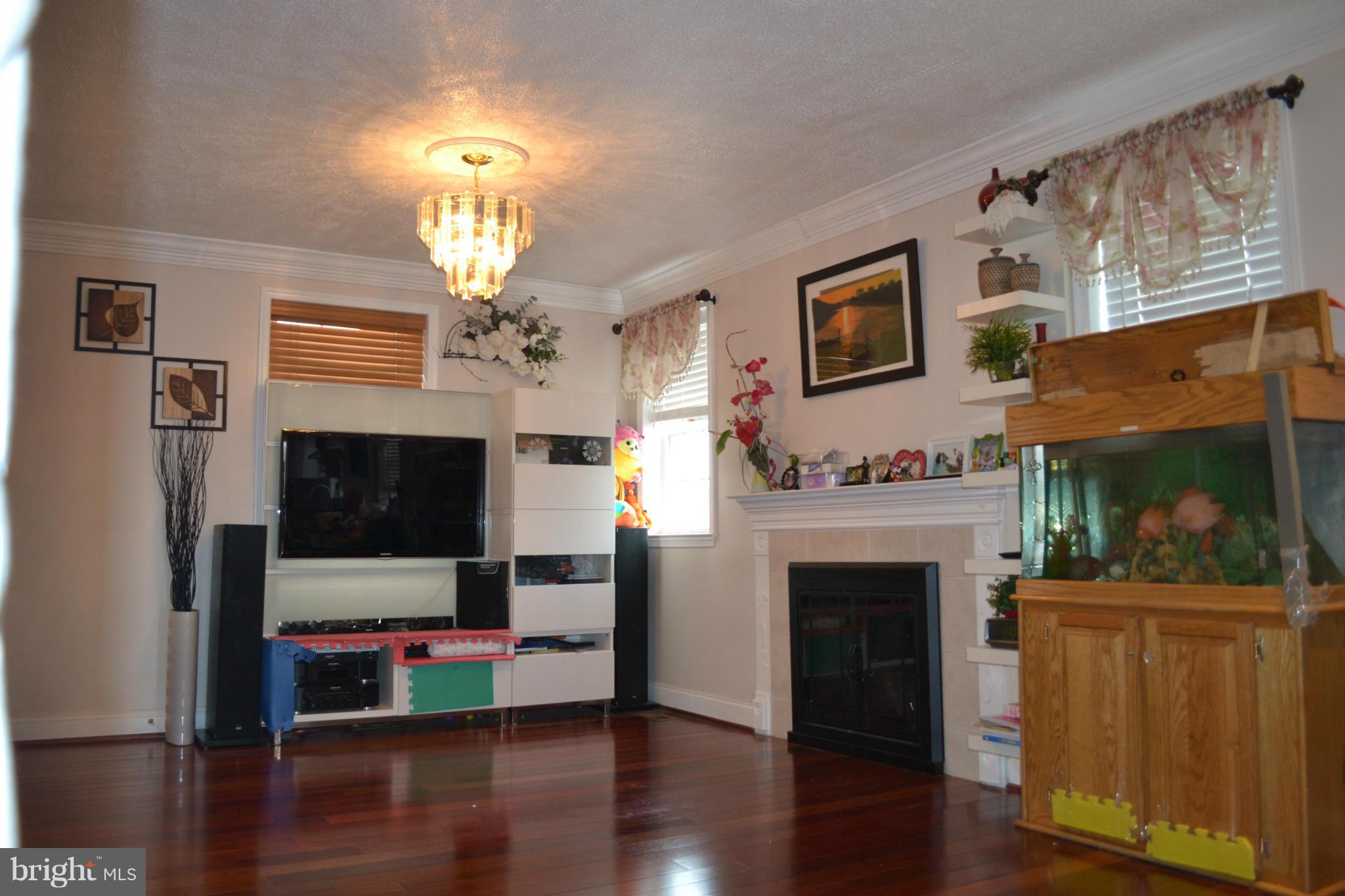 DELK MANOR - Residential