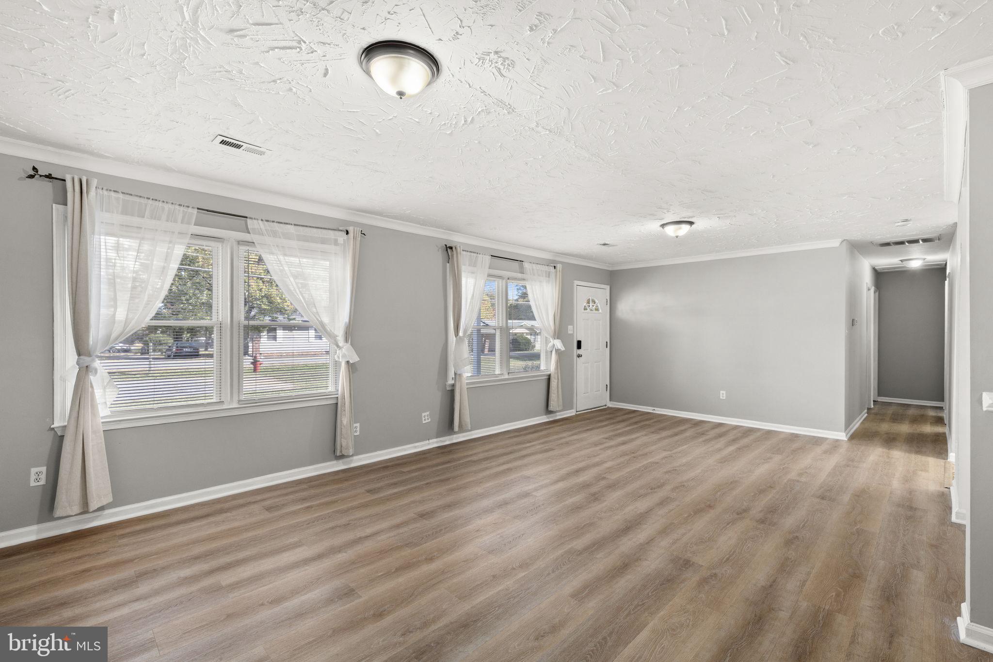 BATTLEFIELD GREEN - Residential