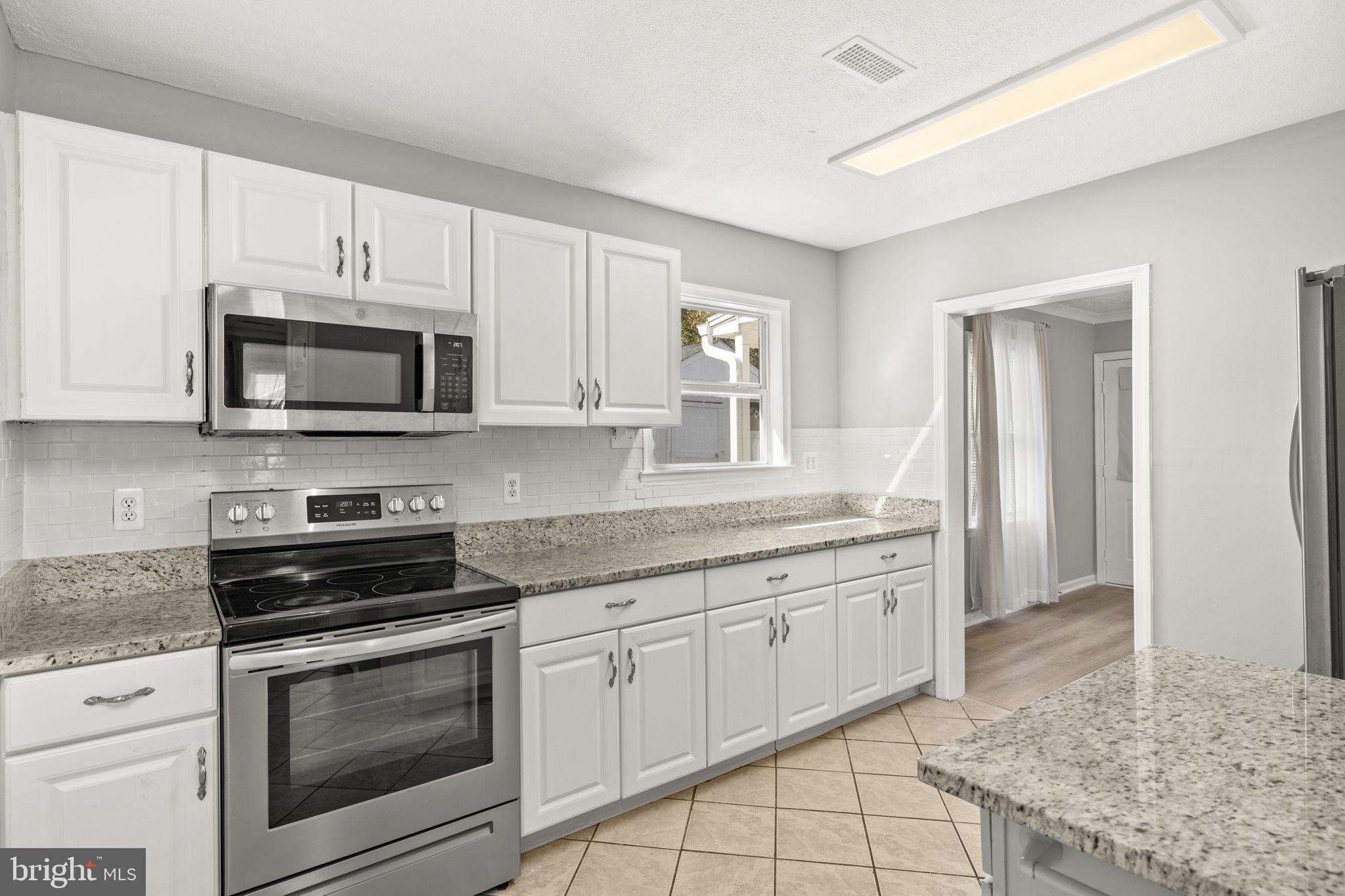 BATTLEFIELD GREEN - Residential