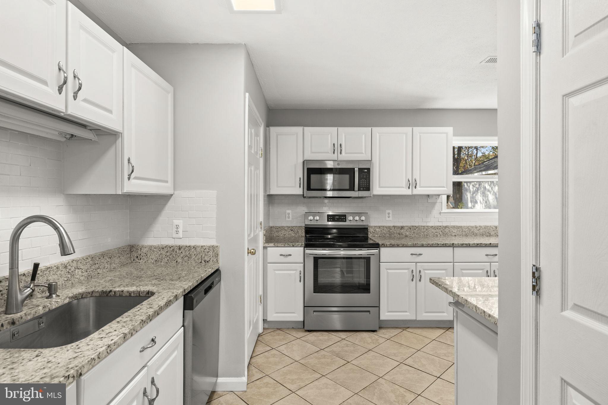 BATTLEFIELD GREEN - Residential