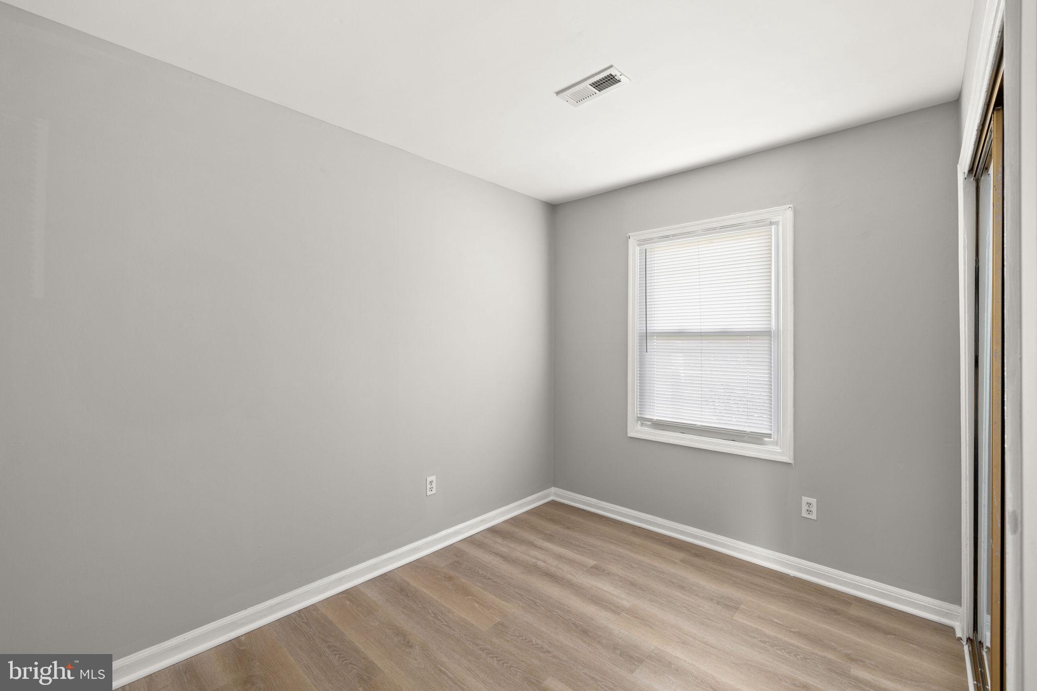 BATTLEFIELD GREEN - Residential