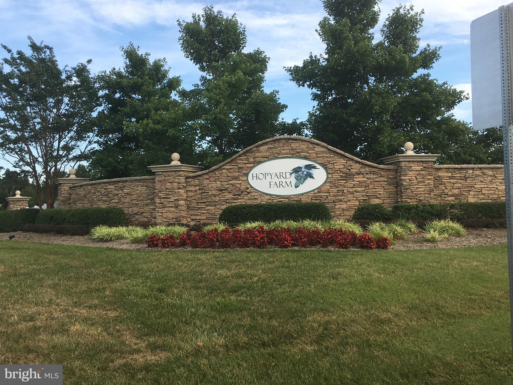 HOPYARD FARM - Residential