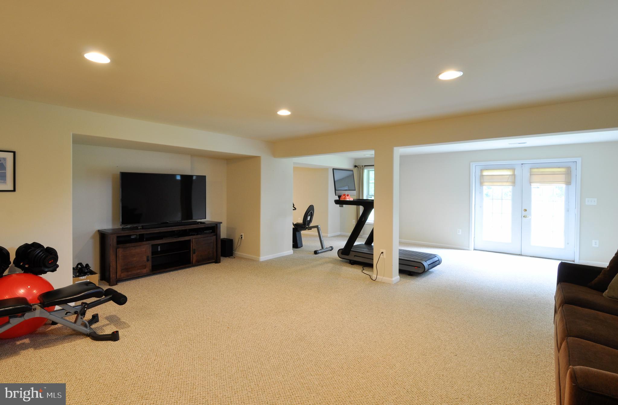 HOPYARD FARM - Residential