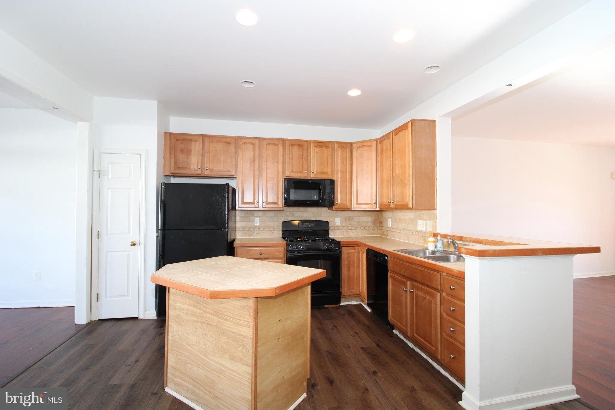 HAGERS CROSSING - Residential Lease