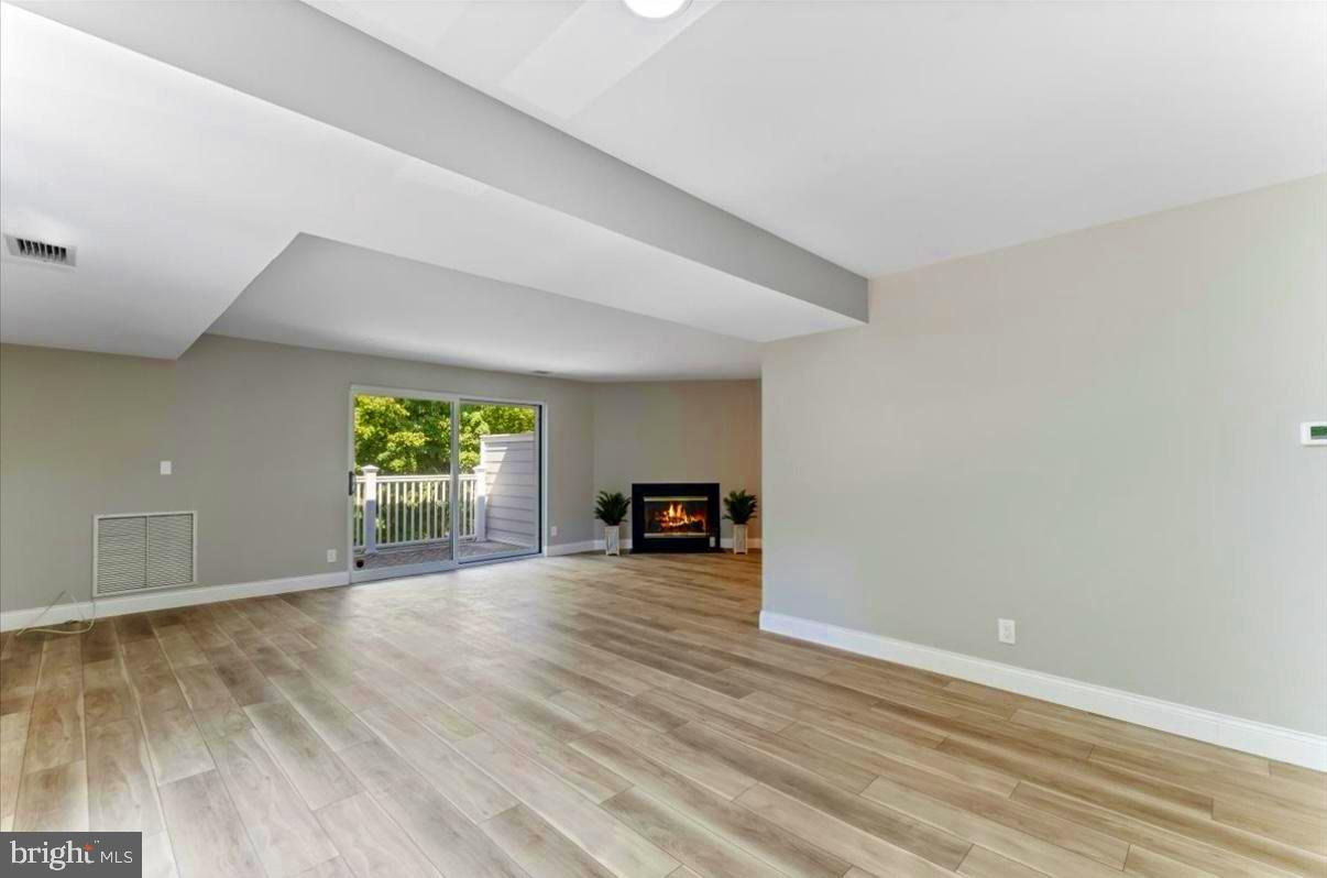 OAK HILL ESTATES - Residential