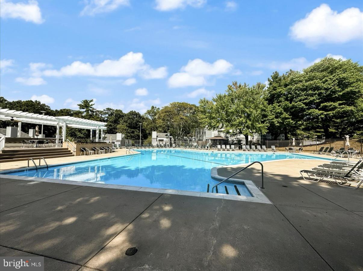 OAK HILL ESTATES - Residential